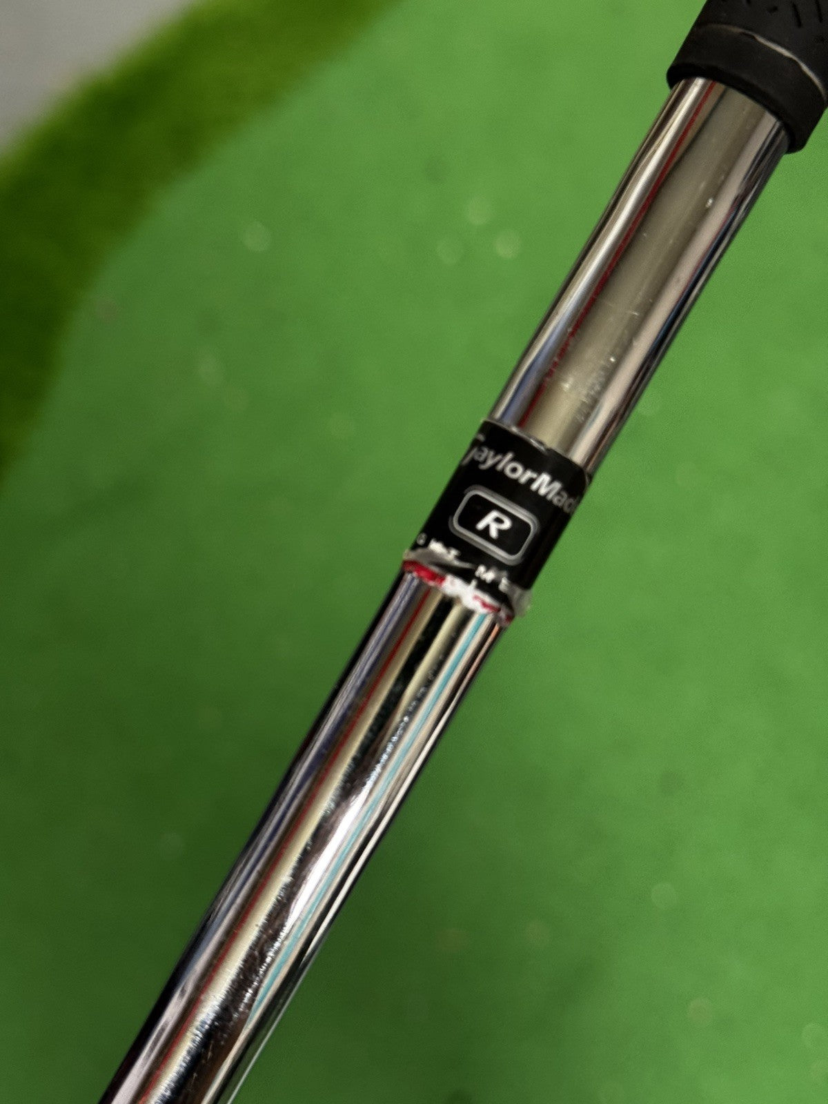 Taylormade Rescue Mid 4 Hybrid 22 Degree Regular Flex Taylormade Shaft