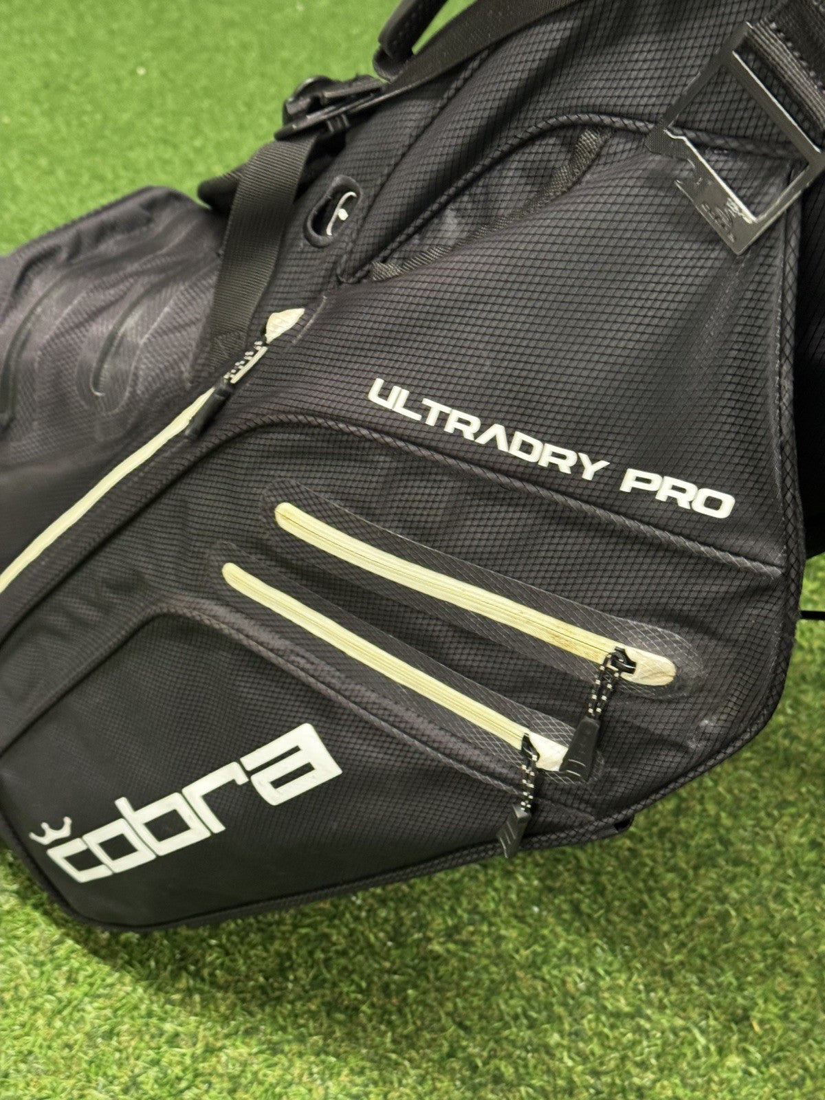 Cobra UltraDry Pro Stand Bag Black 