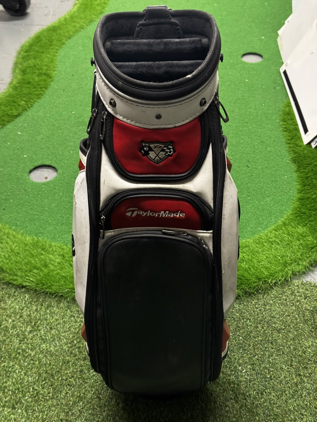 Taylormade R9 Burner Tour Bag 