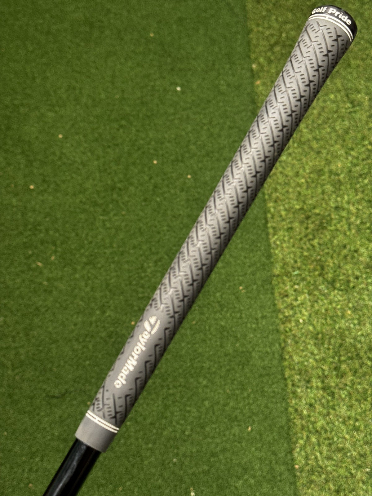 Taylormade P.UDI 2 Iron 17 Degree Stiff Recoil Dart F5 Shaft