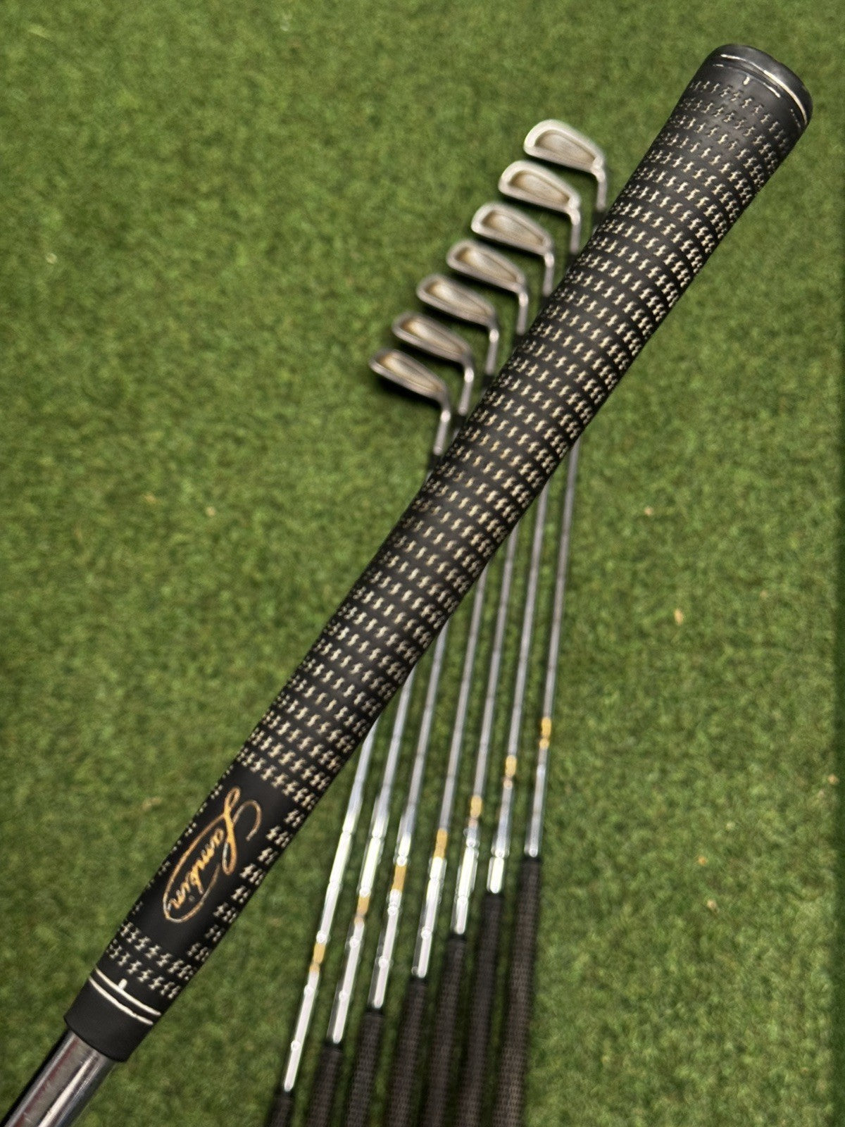 Titleist DCI 990 Iron Set 3-PW Regular Flex R300 Shafts