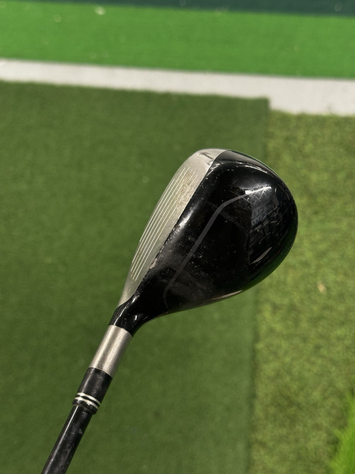 Taylormade Rescue 2009 #3 Hybrid 19 Degree Stiff Flex  *Used*