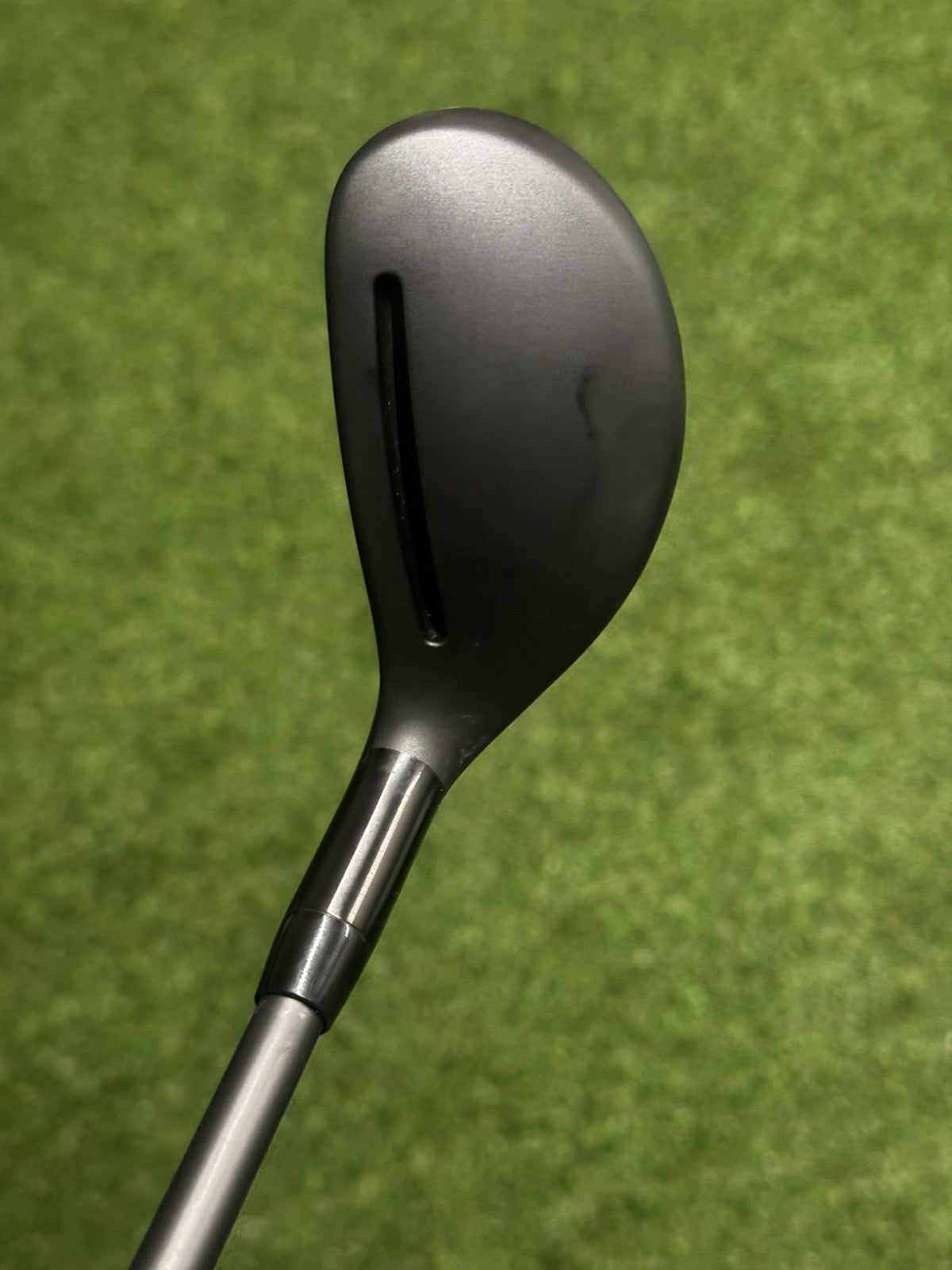 Adams Pro #4 Hybrid 20 Degree Stiff Flex Aldila Rogue Tour 75 Shaft