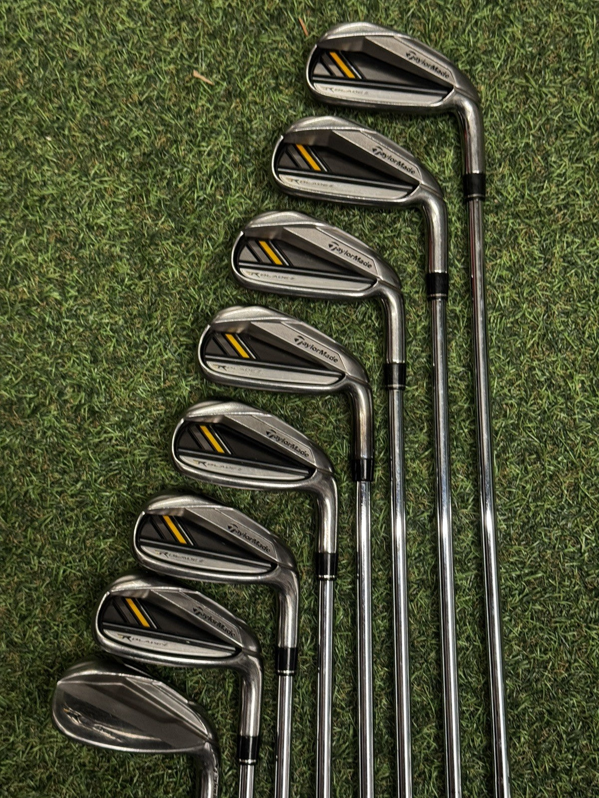 Taylormade Rbladez Iron Set 4-SW Regular Flex Steel Shafts 