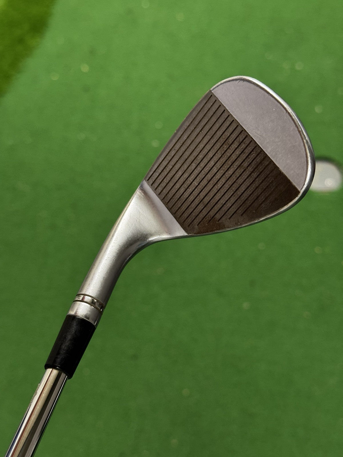 Taylormade Milled Grind 3 Chrome Gap Wedge 52 Degree S200 Shaft -0.5 Inch