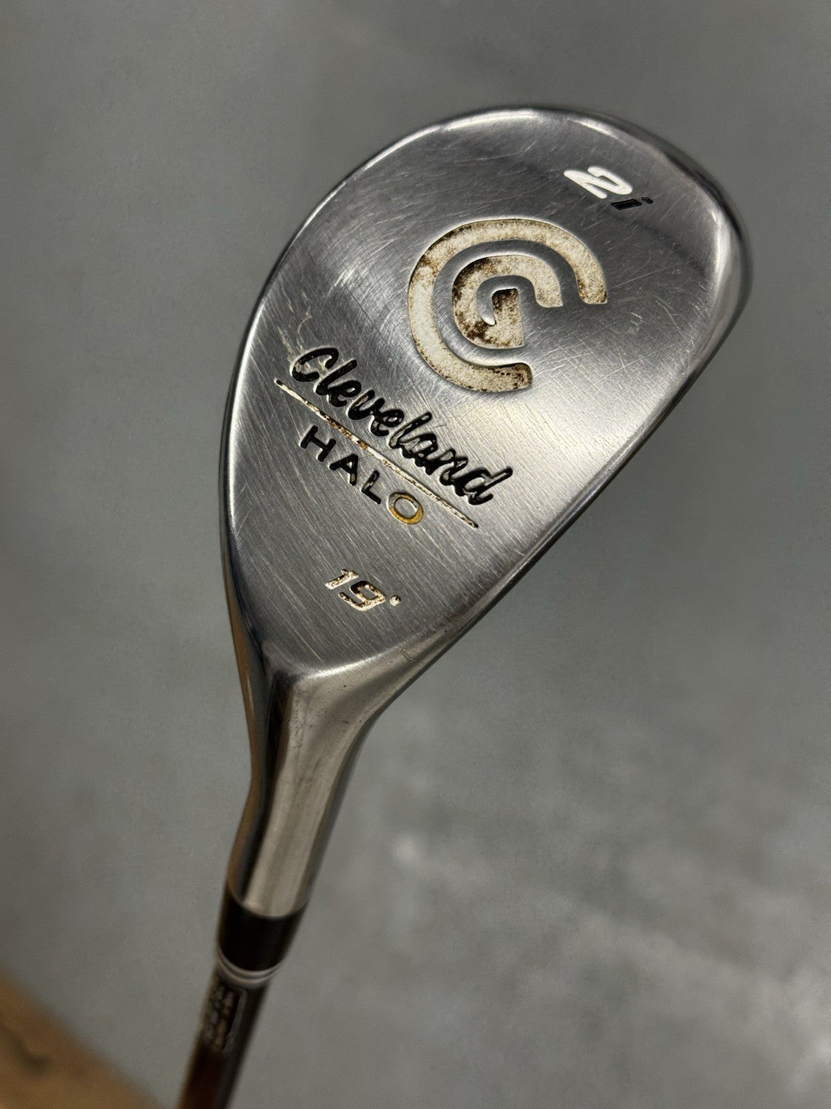 Cleveland Halo 19* 2i Hybrid Regular Flex Graphite Shaft