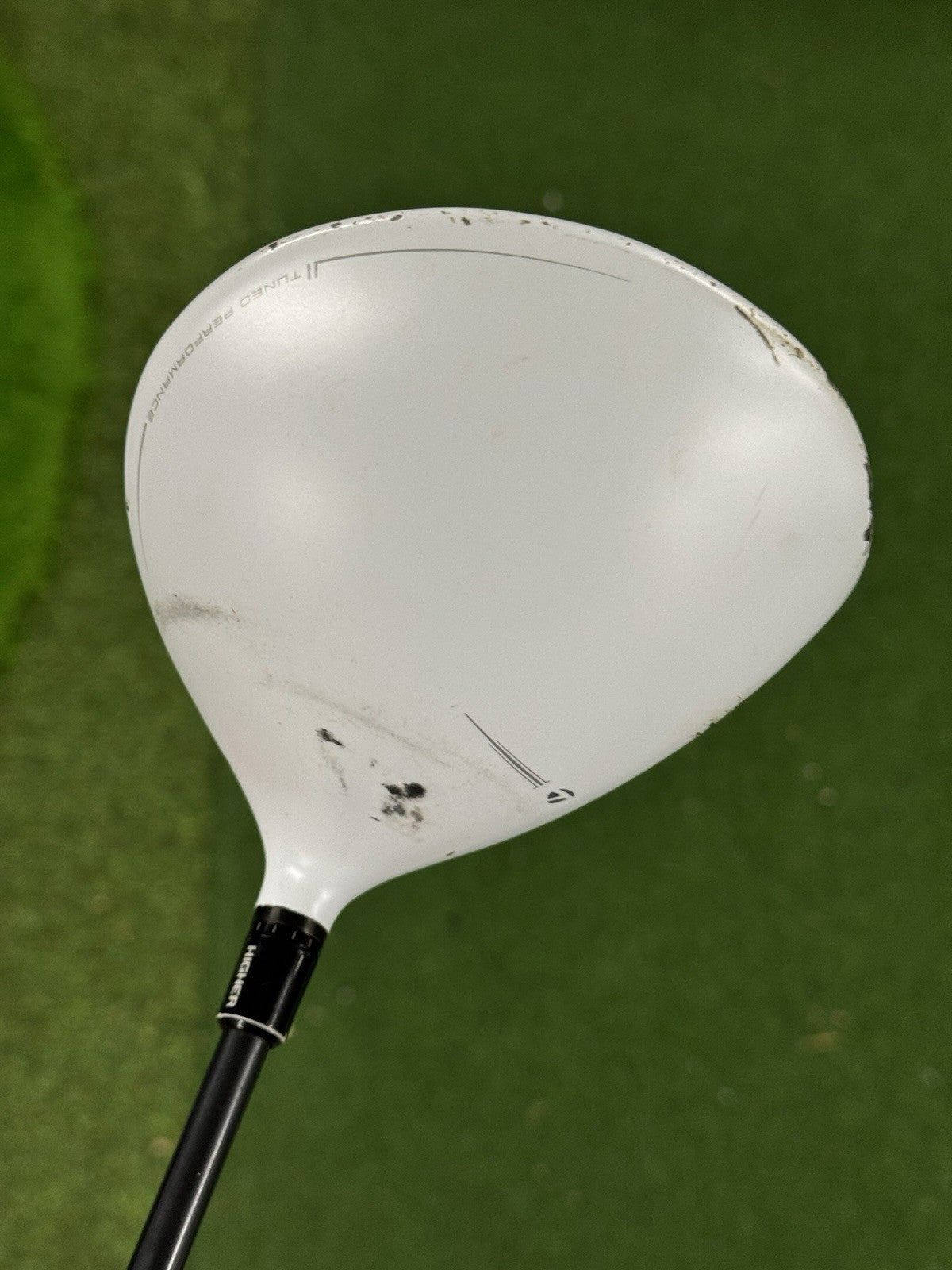 Left Hand Taylormade R15 Driver 9.5 Degree Stiff Fujikura Speeder Evolution