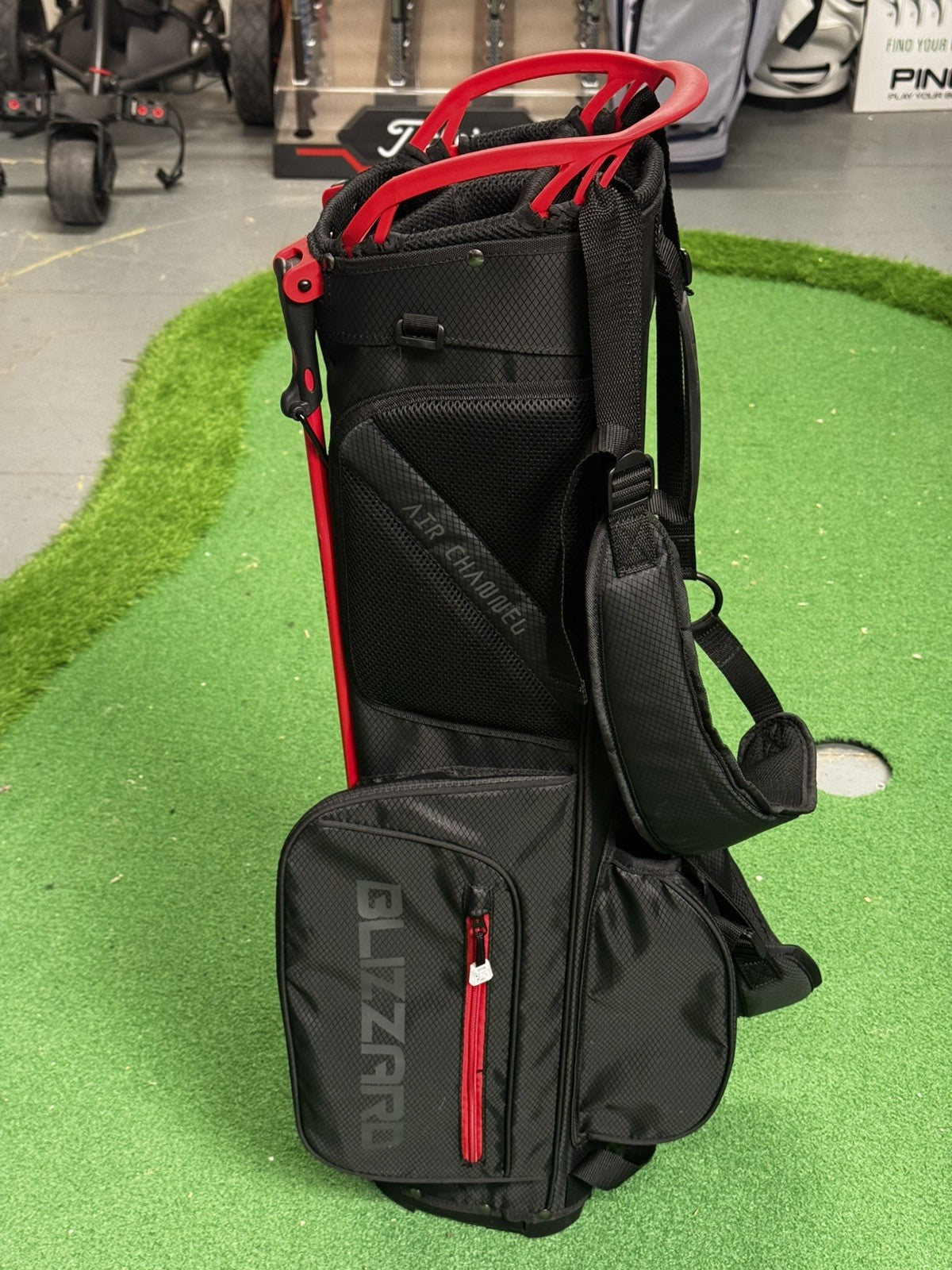 Skymax Blizzard Lightweight Stand Carry Golf Bag Black/Red *Mint*