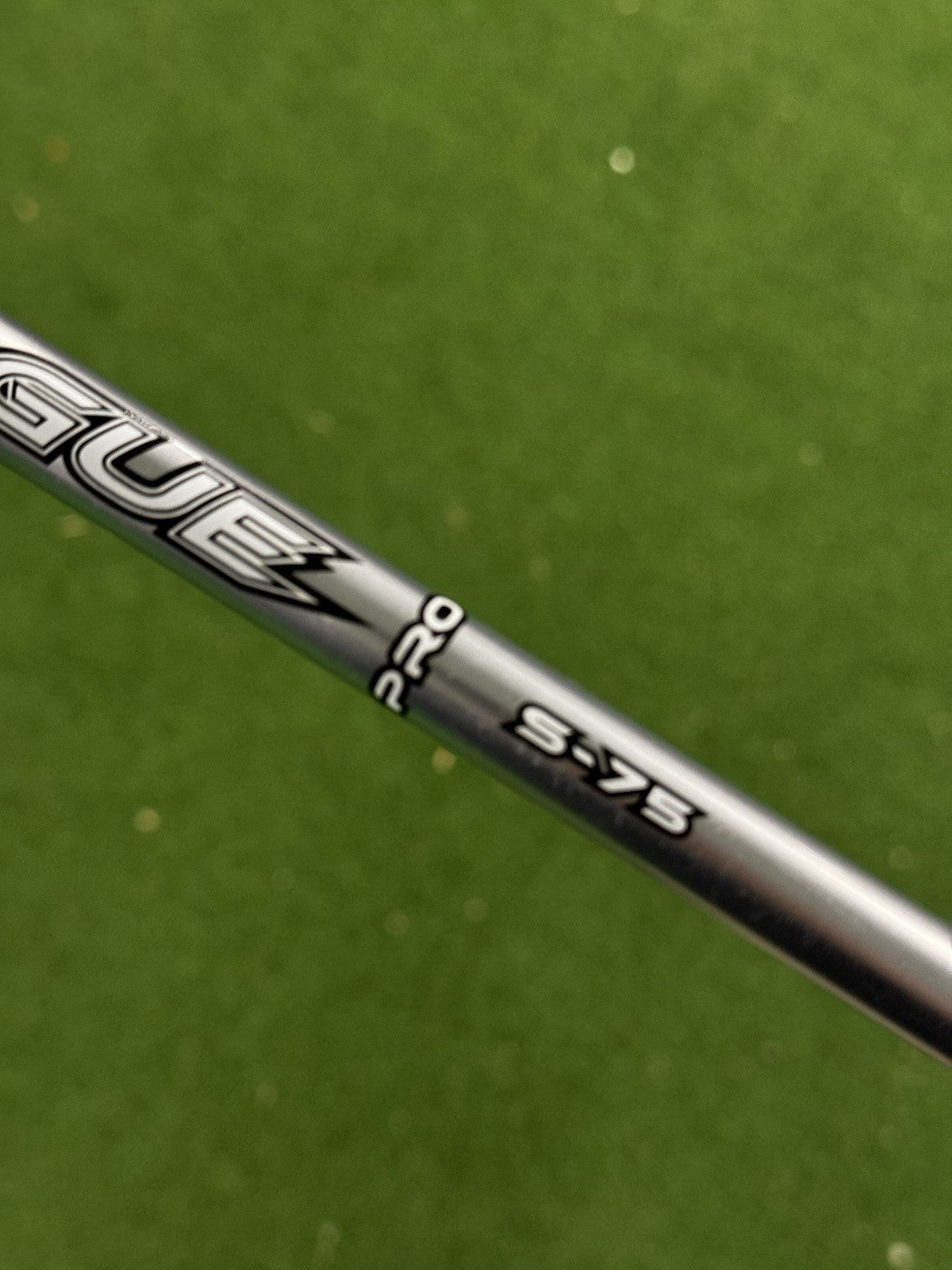 Cobra King F8 3 Hybrid 19 Degree Stiff Shaft