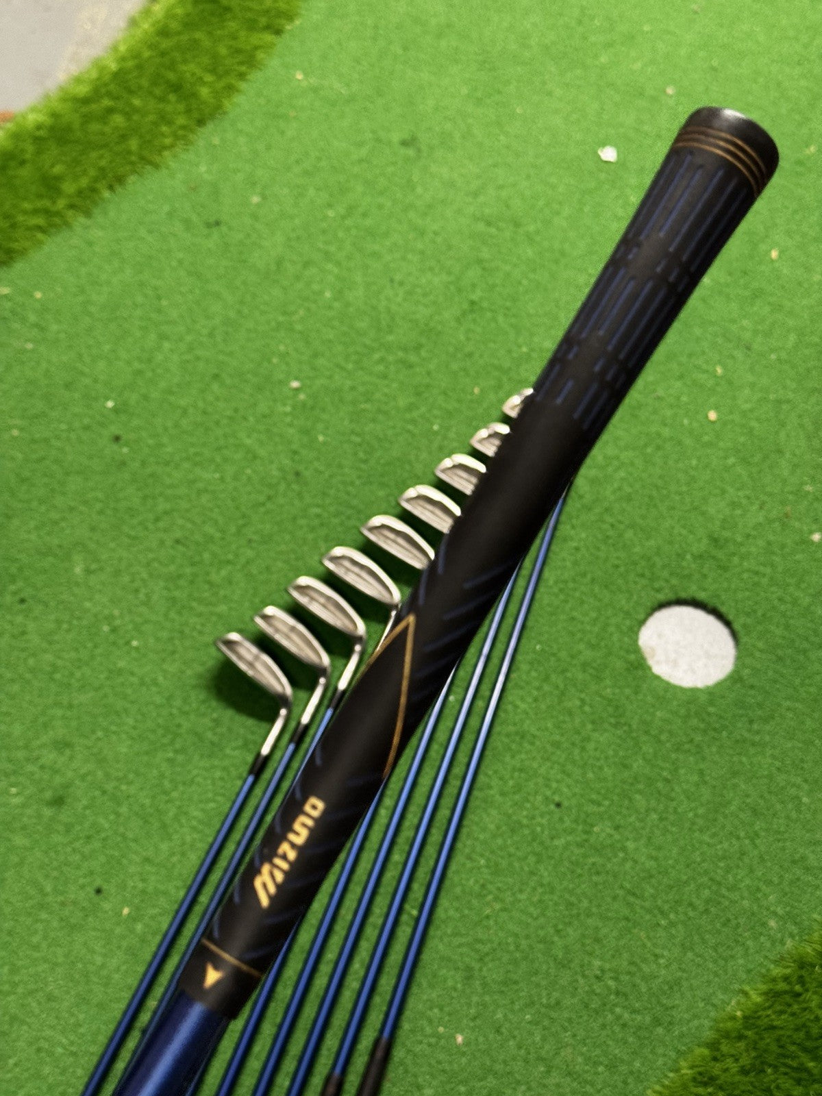 Mizuno Sterling Midsize Iron Set 3-Gw+Pw Ladies Flex Graphite Shafts