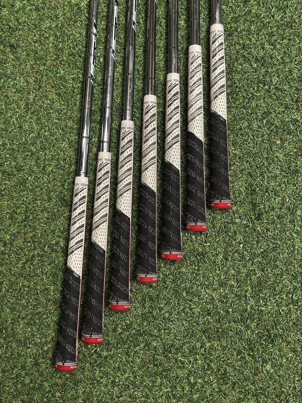 Titleist T200 2021 Iron Set 5-PW+GW Regular Flex AMT R300 Black Steel Shafts