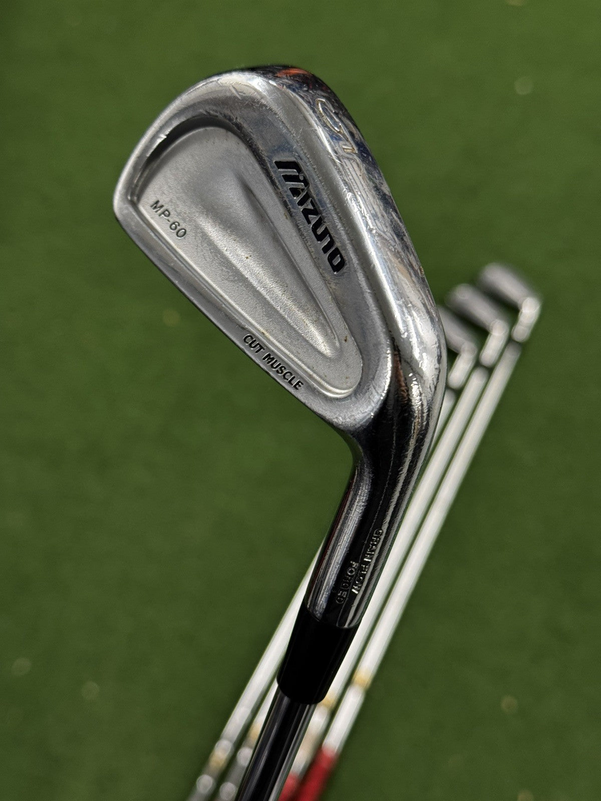 Mizuno MP-60 Iron set 4-PW Regular Flex Dynamic Gold R300 Shafts