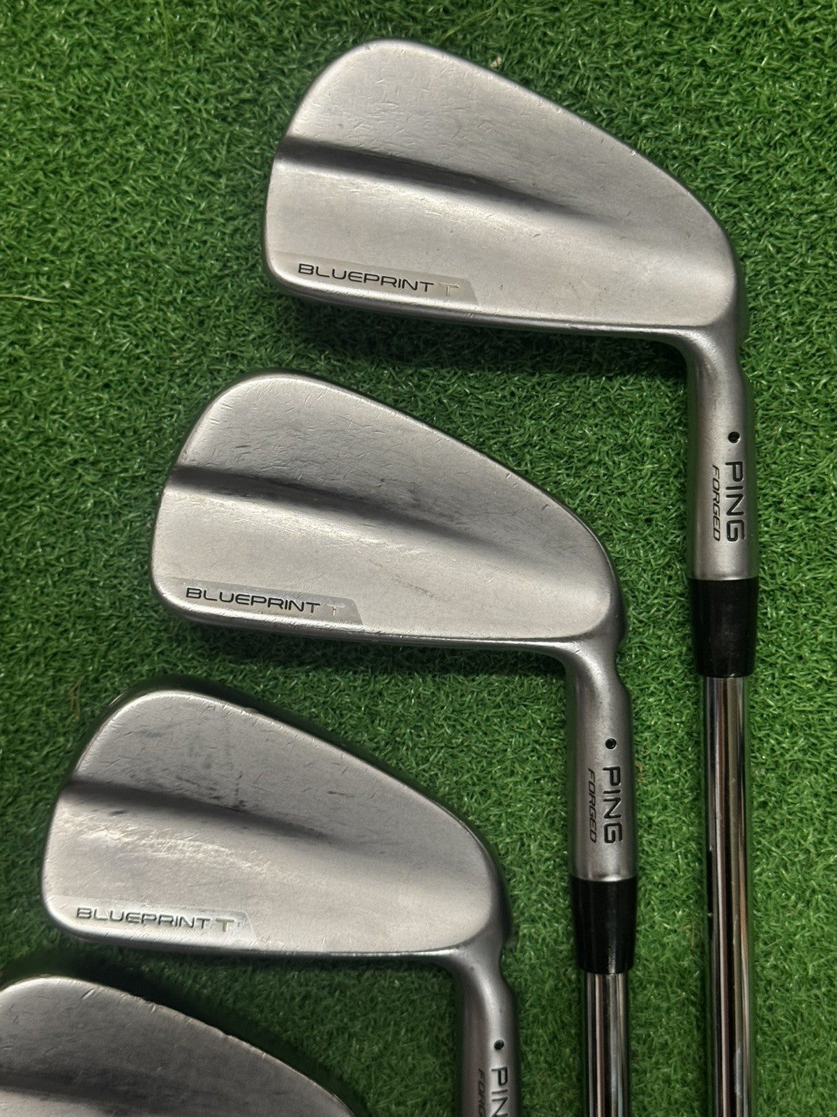 Ping Blueprint T Iron Set 5-PW Black Dot Stiff Flex Dynamic Gold Shafts
