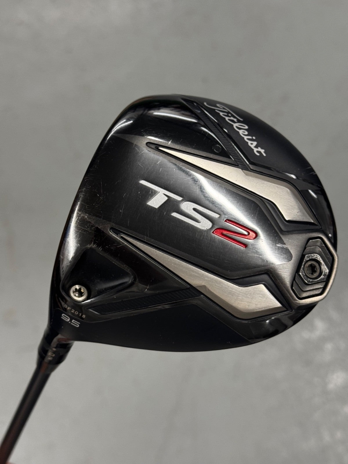 Left Hand Titleist TS2 Driver 9.5 Degree Regular Flex Hzrdus Black Shaft *used*