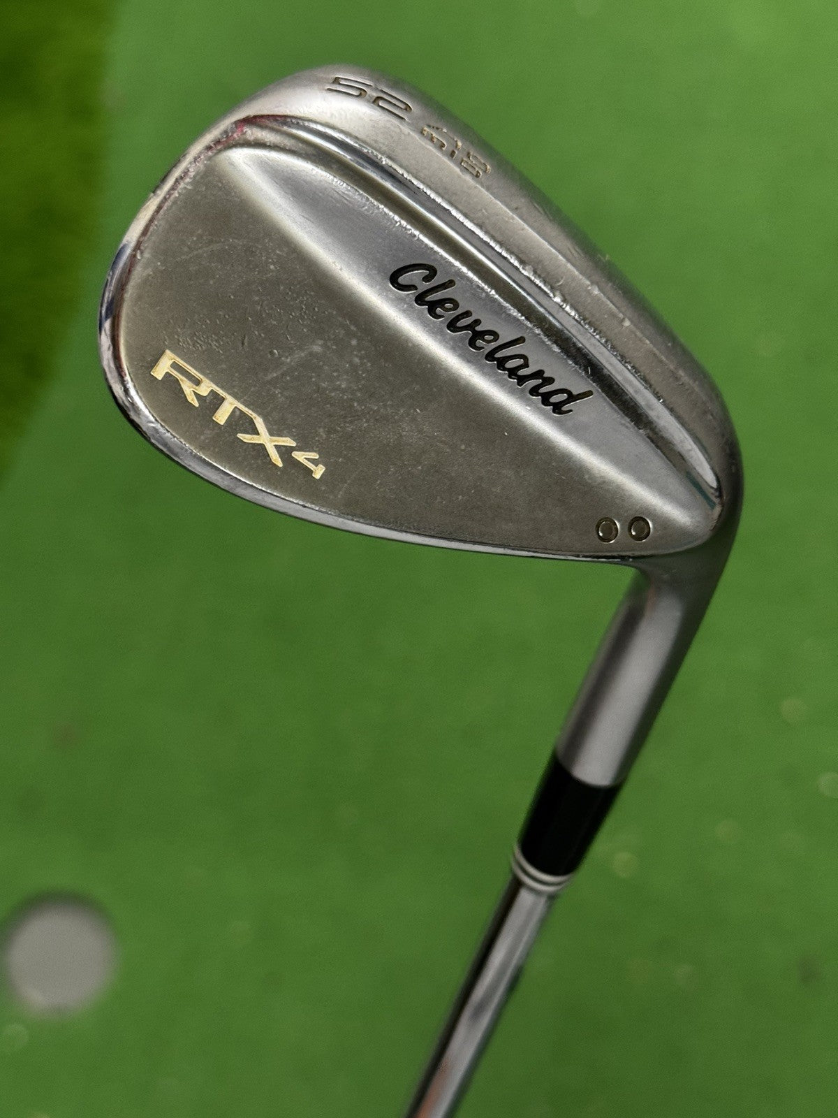 Cleveland RTX4 Gap Wedge 52 Degree Stiff Flex Dynamic Gold S400 Wedge Shaft