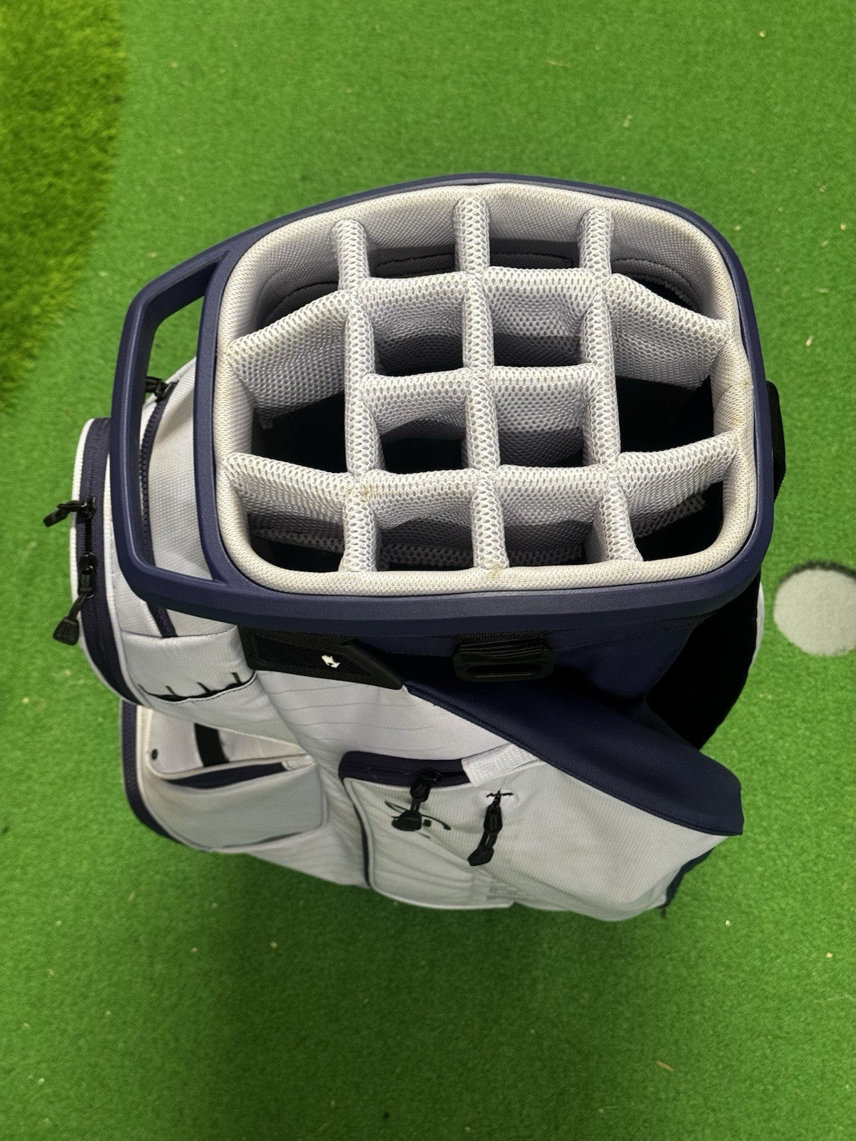 Ping Traverse Cart Bag Lilac/Plum