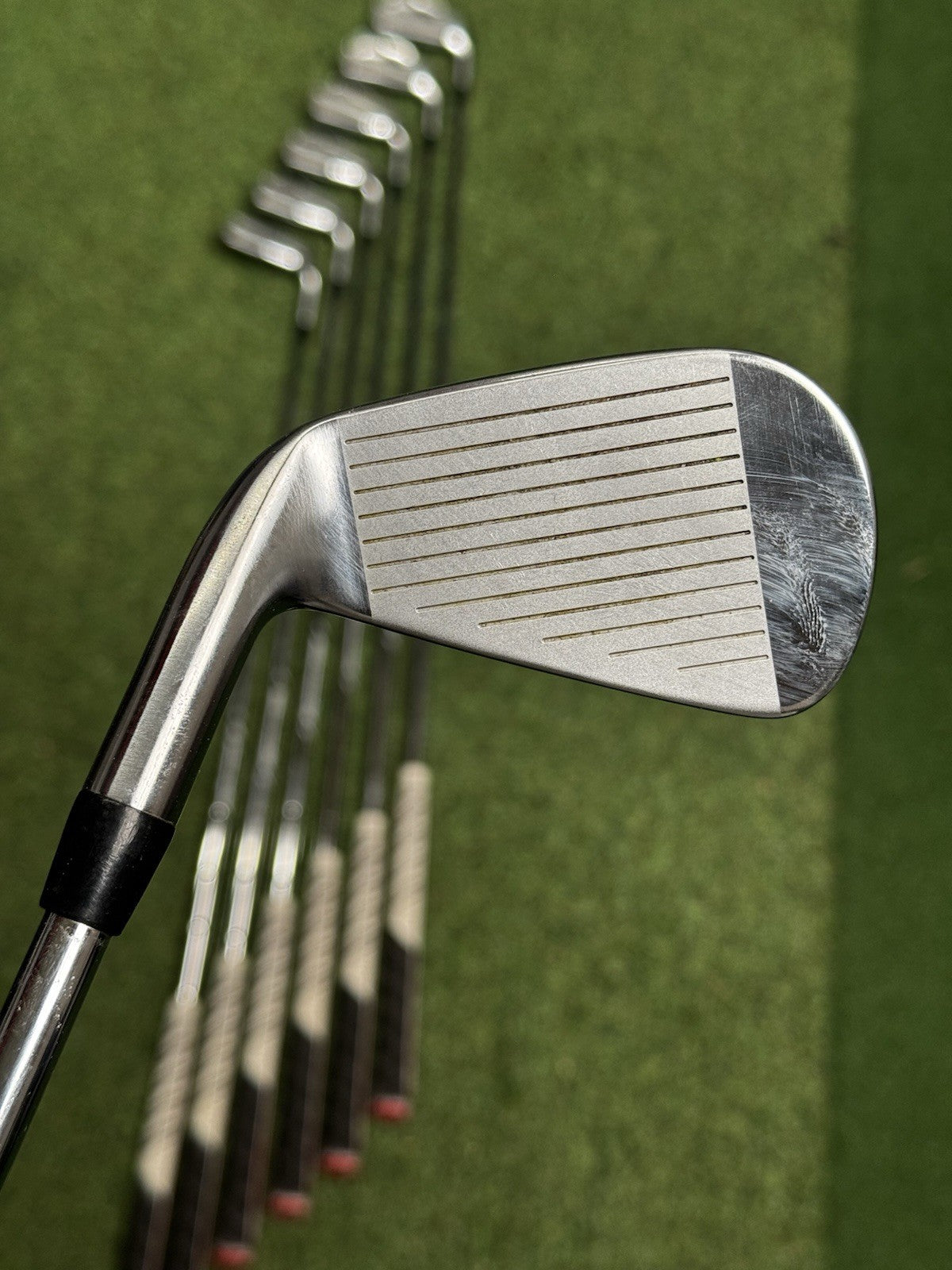 Titleist T200 2021 Iron Set 5-PW+GW Regular Flex AMT R300 Black Steel Shafts