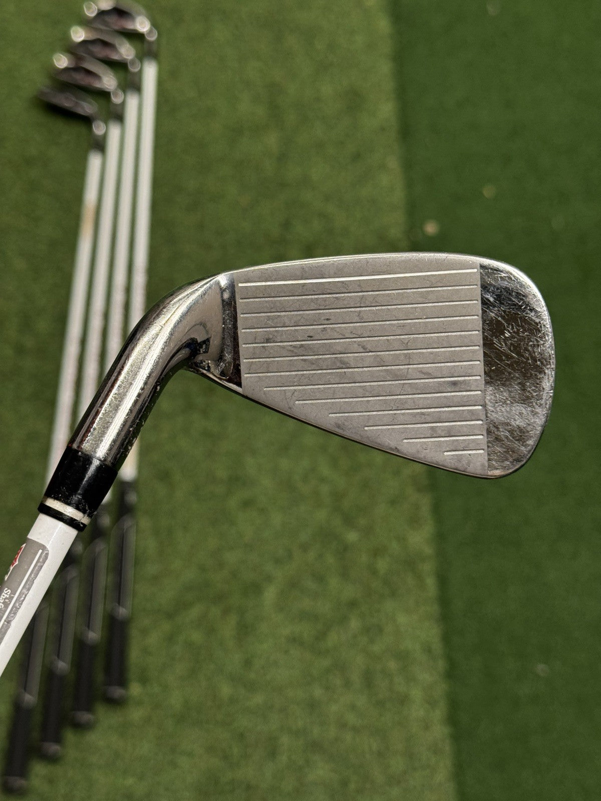 Wilson D100 Iron Set 5/6/8/9/SW Graphite Matrix Regular Flex Shafts