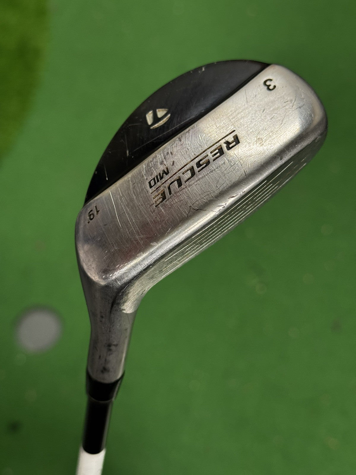 Taylormade Rescue Mid 3 Hybrid 19 Degree Regular Flex Taylormade Shaft