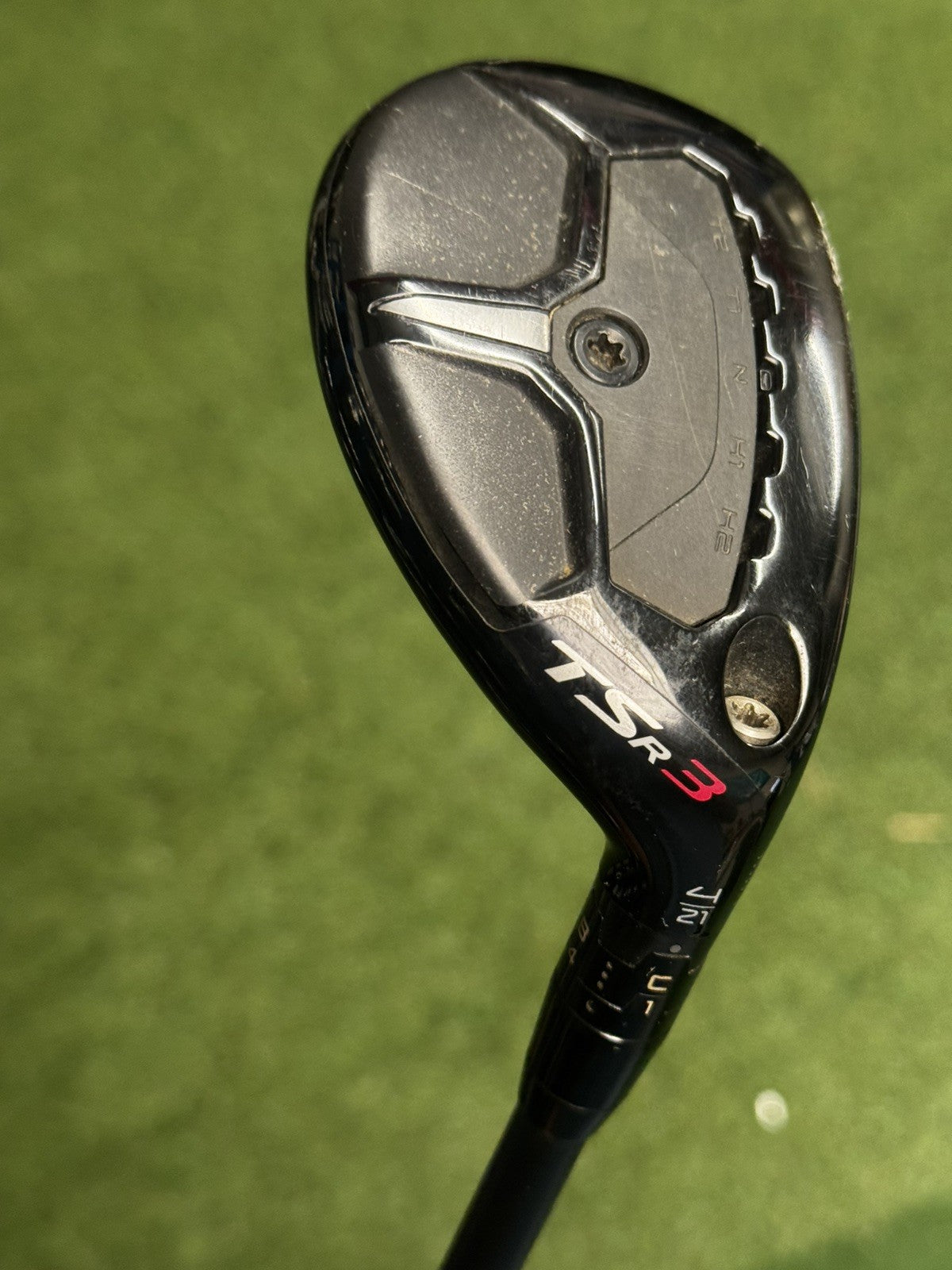 Titleist TSR3 4 Hybrid 21 Degree X Stiff Flex Shaft