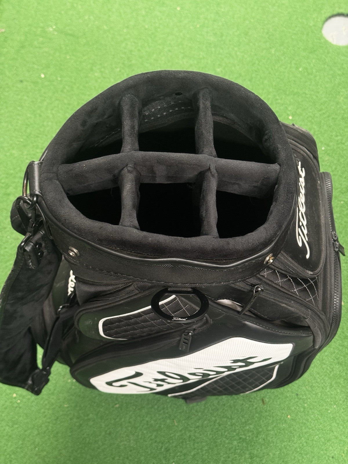 Titleist Tour Staff Bag Black/White