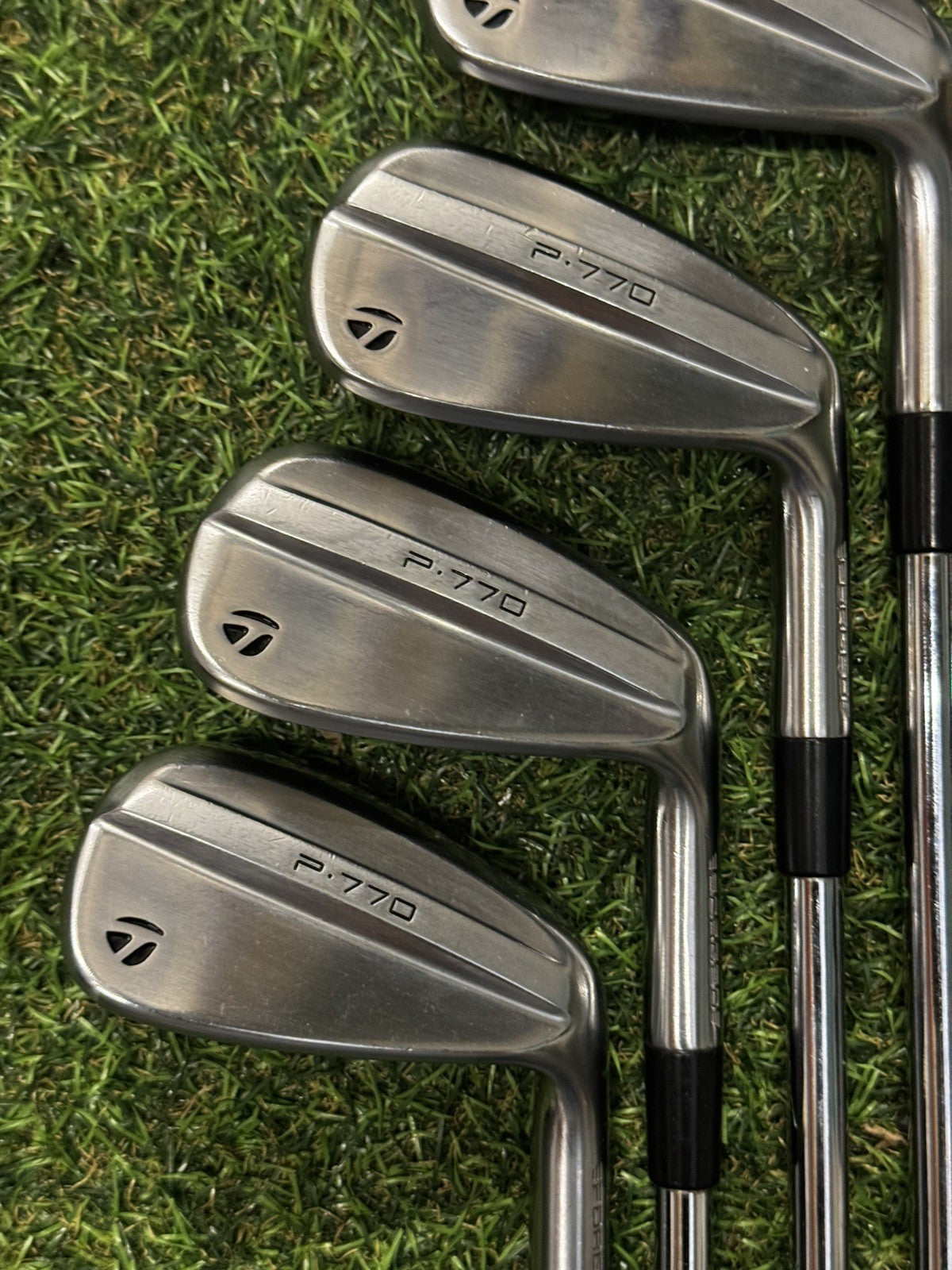 Taylormade P770 2025 Iron Set 7-Aw Oban Steel Regular Shafts 