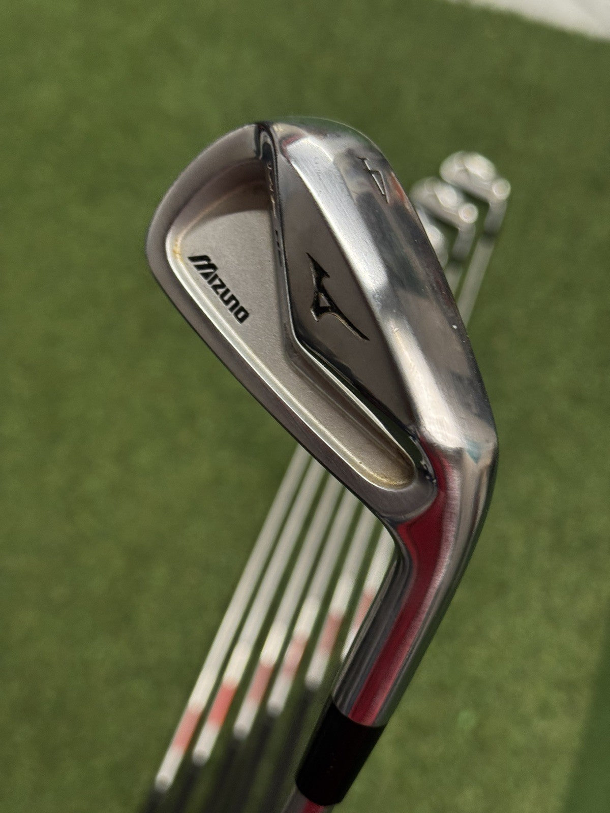 Mizuno MP-H5 Iron Set 4-PW Stiff Flex KBS Shafts