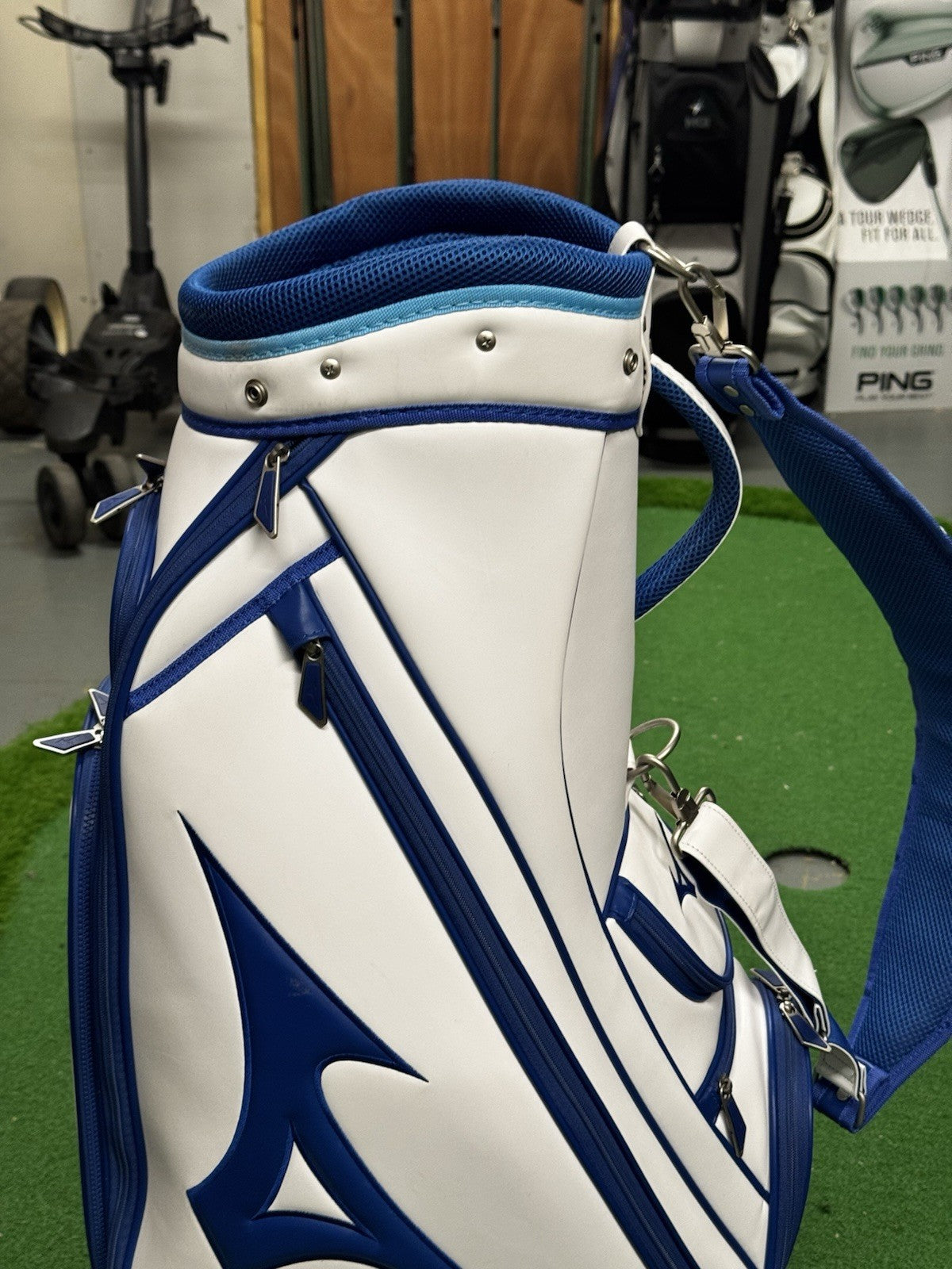 Mizuno Golf Cart Bag 6 Way White/Blue