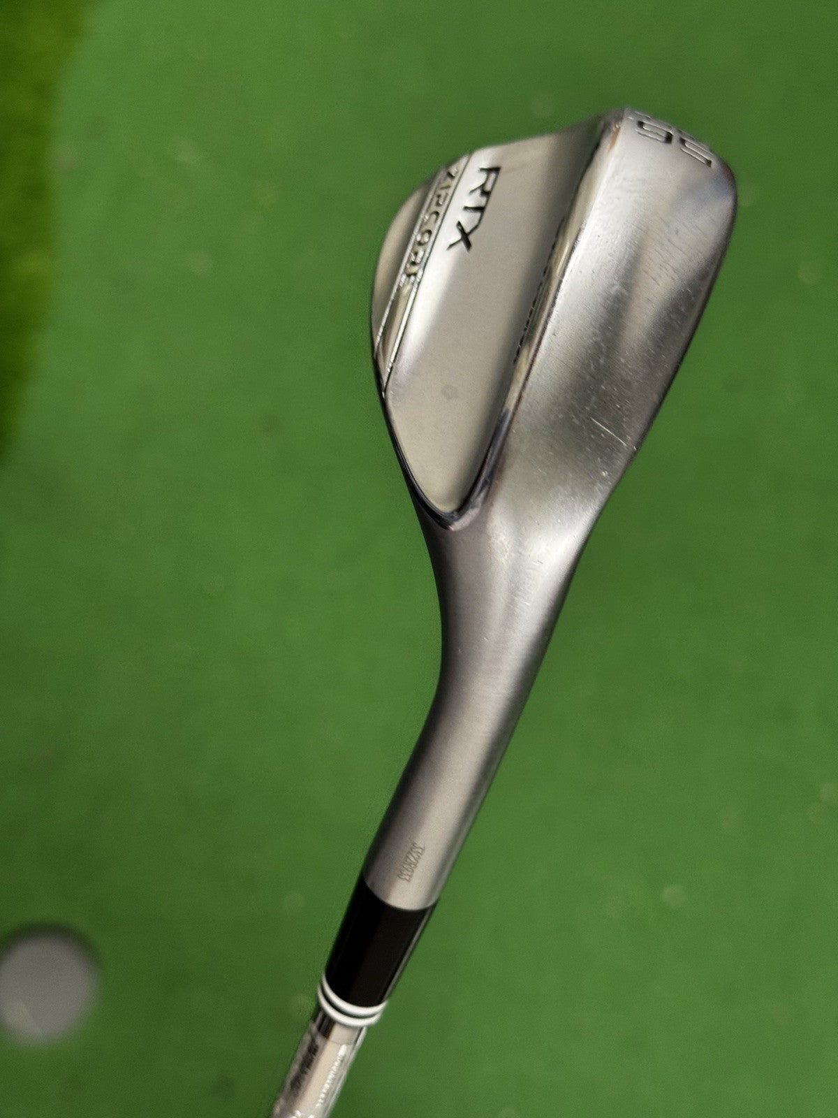 Cleveland RTX ZipCore Sand Wedge 56 Degree Wedge Flex Dynamic Gold Spinner Shaft
