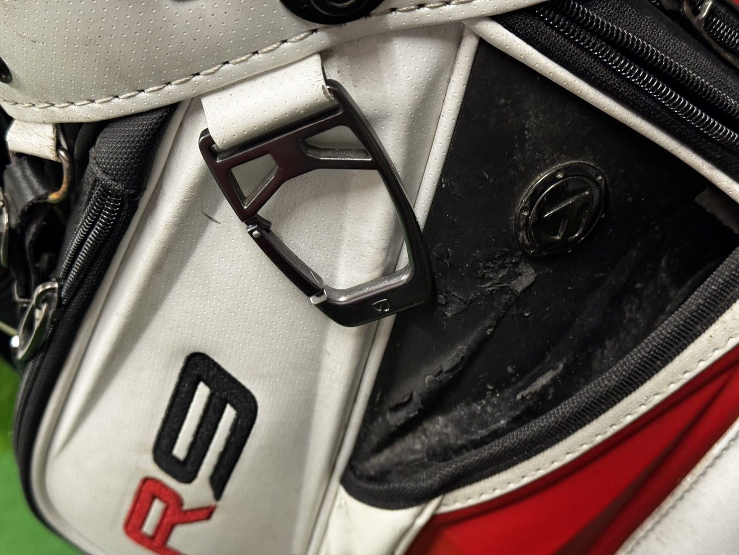 Taylormade R9 Burner Tour Bag 