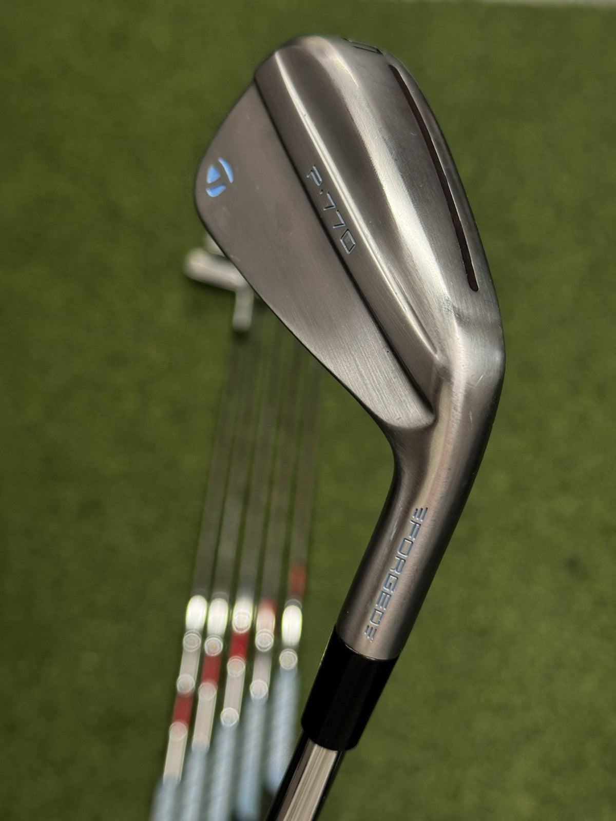 Taylormade P.7CB/P770 Combo Iron Set 5-PW KBS Tour X Stiff Shafts