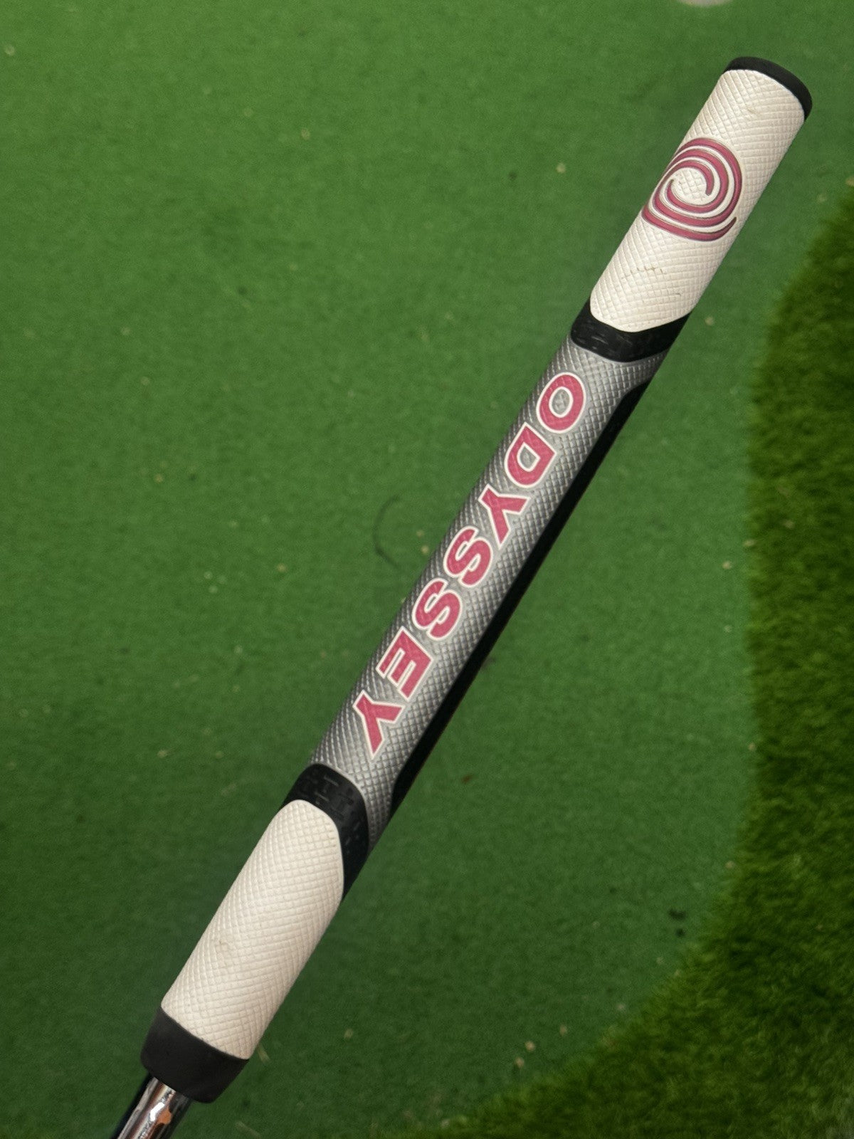 Odyssey Chipper 37 Degree Steel Shaft