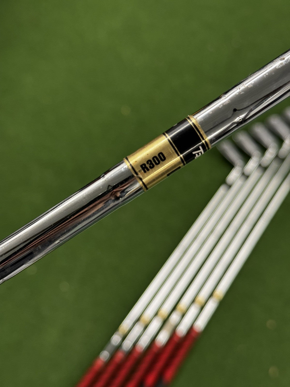 Mizuno MP-60 Iron set 4-PW Regular Flex Dynamic Gold R300 Shafts