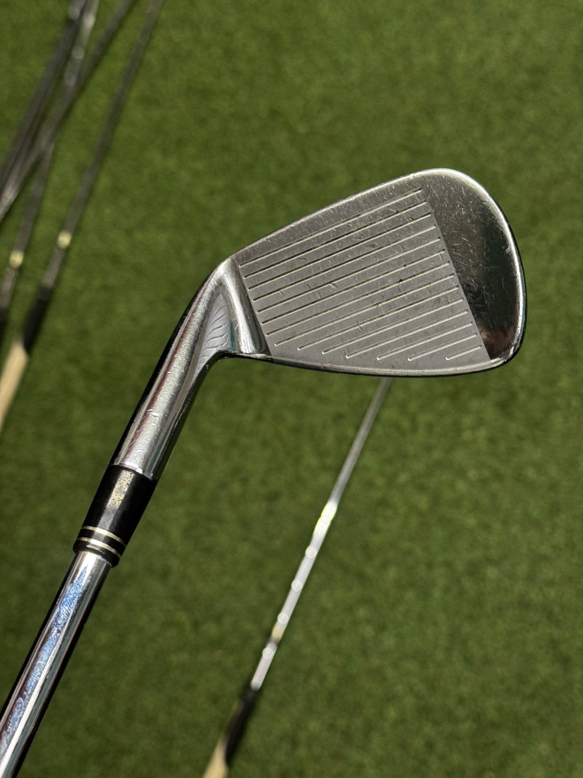 TaylorMade R9 TP Forged Iron Set 4-PW Stiff Flex Dynamic Gold S300 Steel Shafts