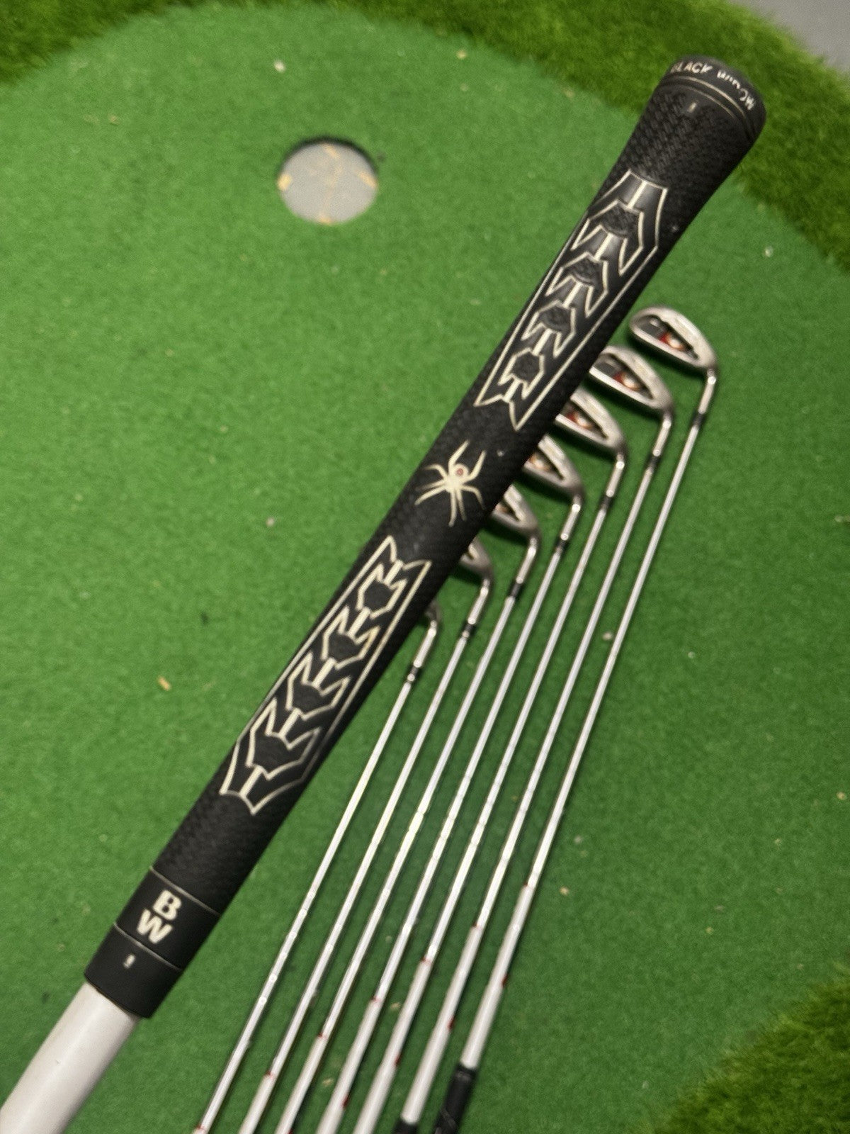 TaylorMade Burner XD Iron Set 4-Pw Regular Steel Shafts