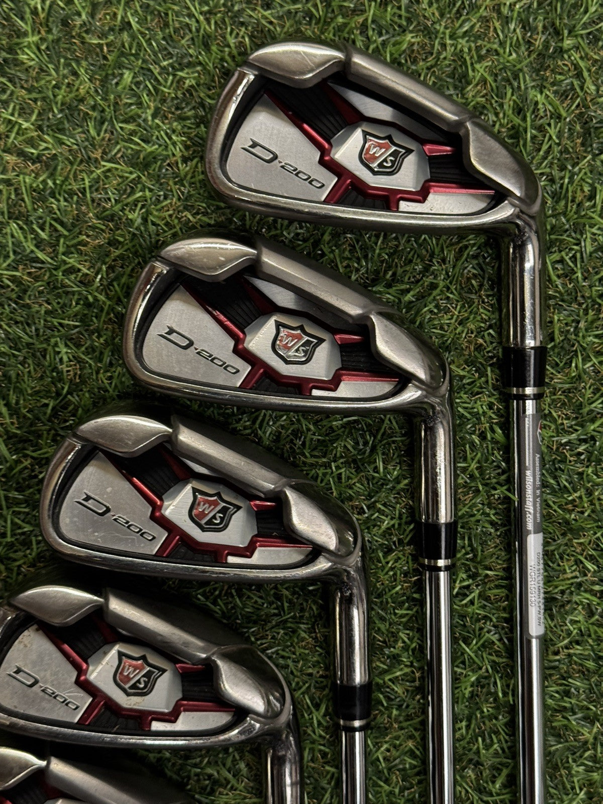 Wilson D200 Iron Set 5-PW+SW Uniflex Wilson Steel Shafts