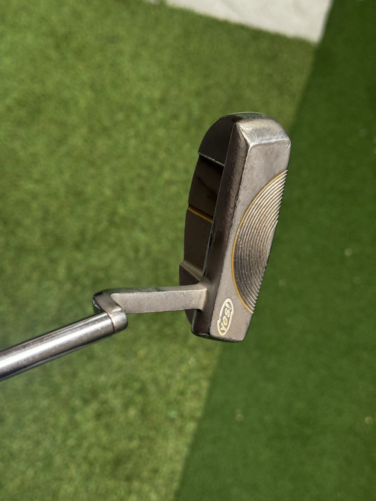 Yes! Golf Left Hand C-Groove Penny Putter 
