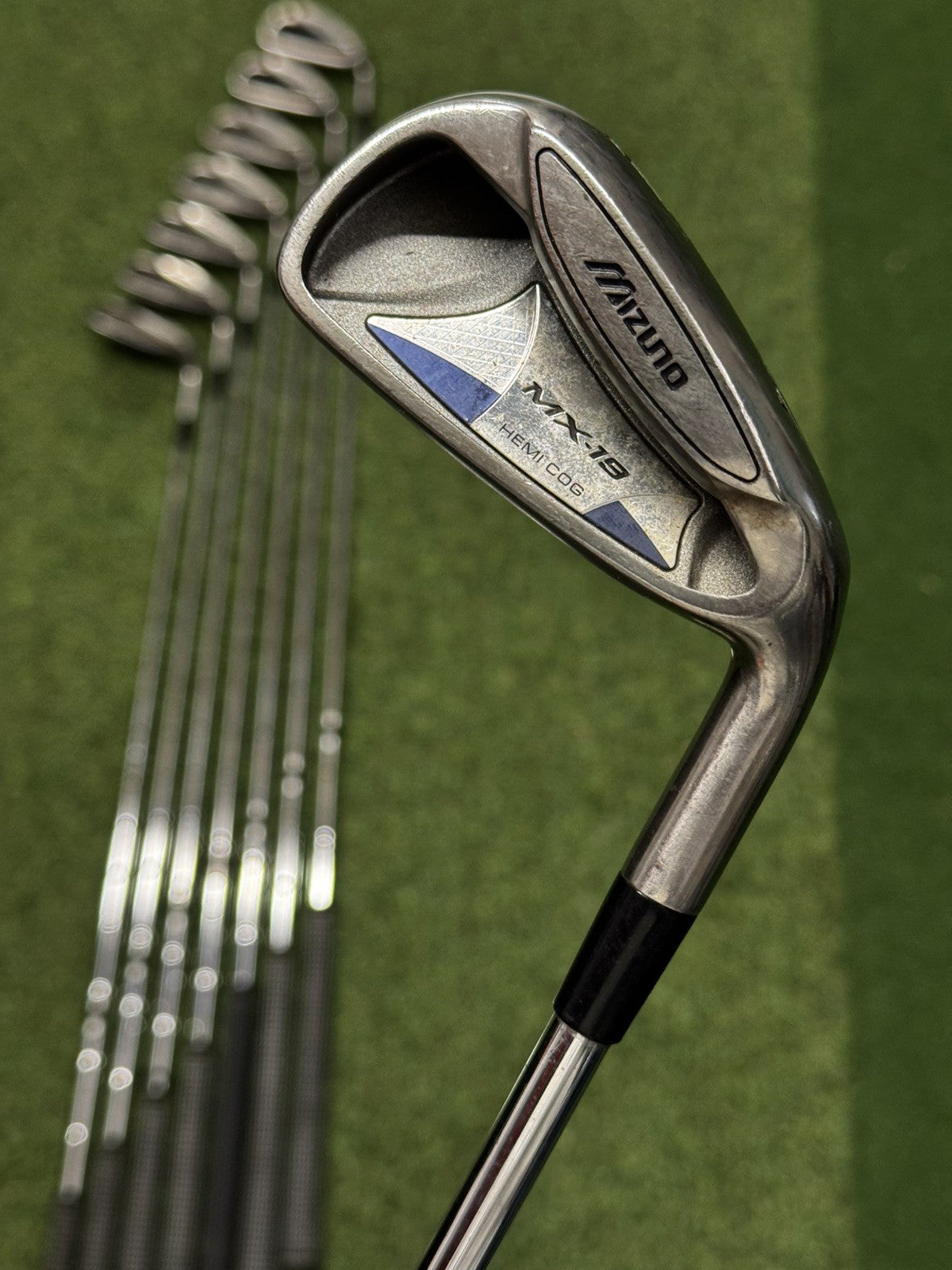 Mizuno MX-19 Iron Set 4-PW+SW Regular Flex Steel Shafts