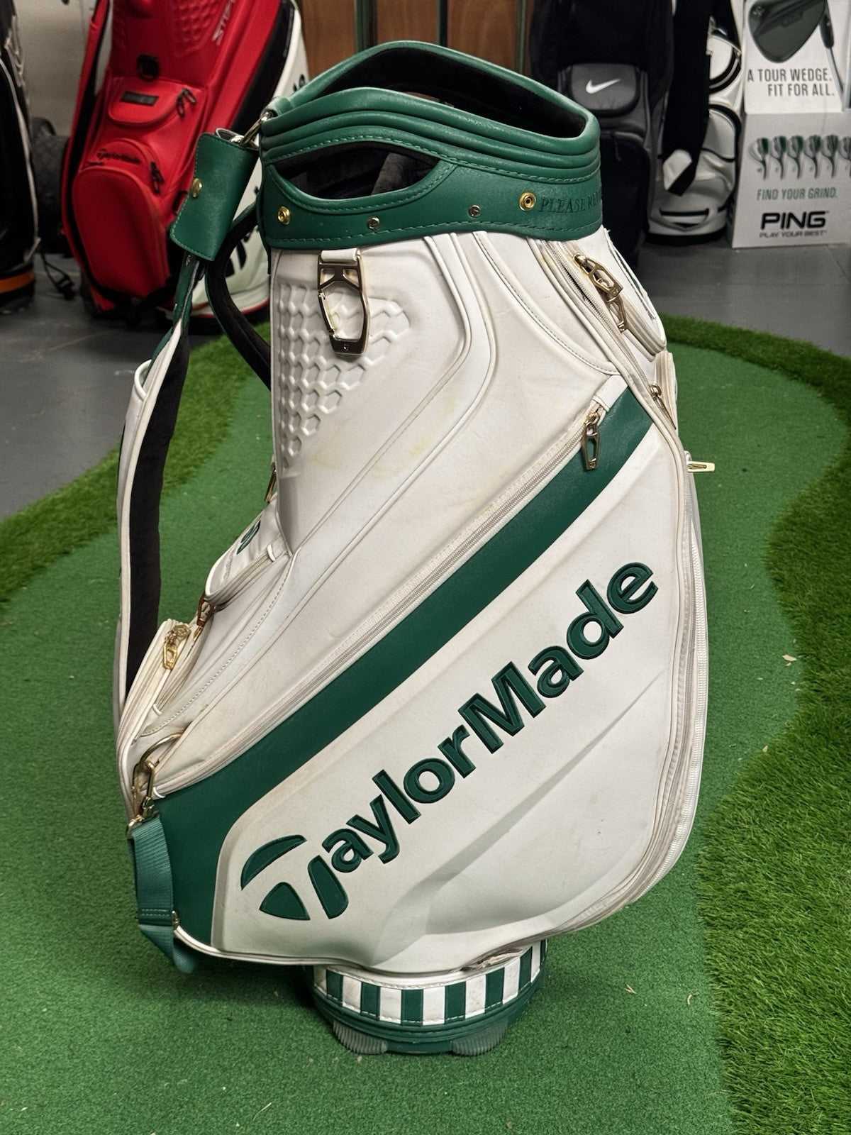 TaylorMade TM22 Season Opener Staff Bag Masters Limited Edition 2022