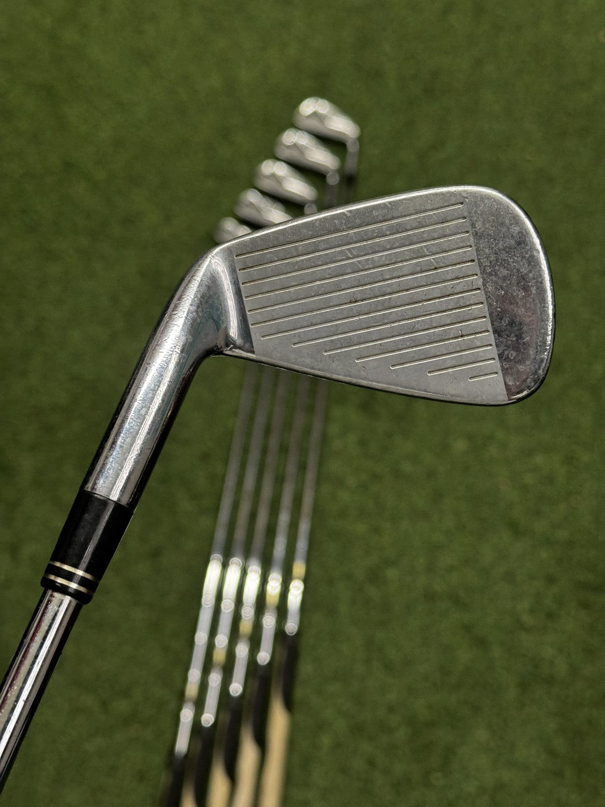 TaylorMade R9 TP Forged Iron Set 4-PW Stiff Flex Dynamic Gold S300 Steel Shafts