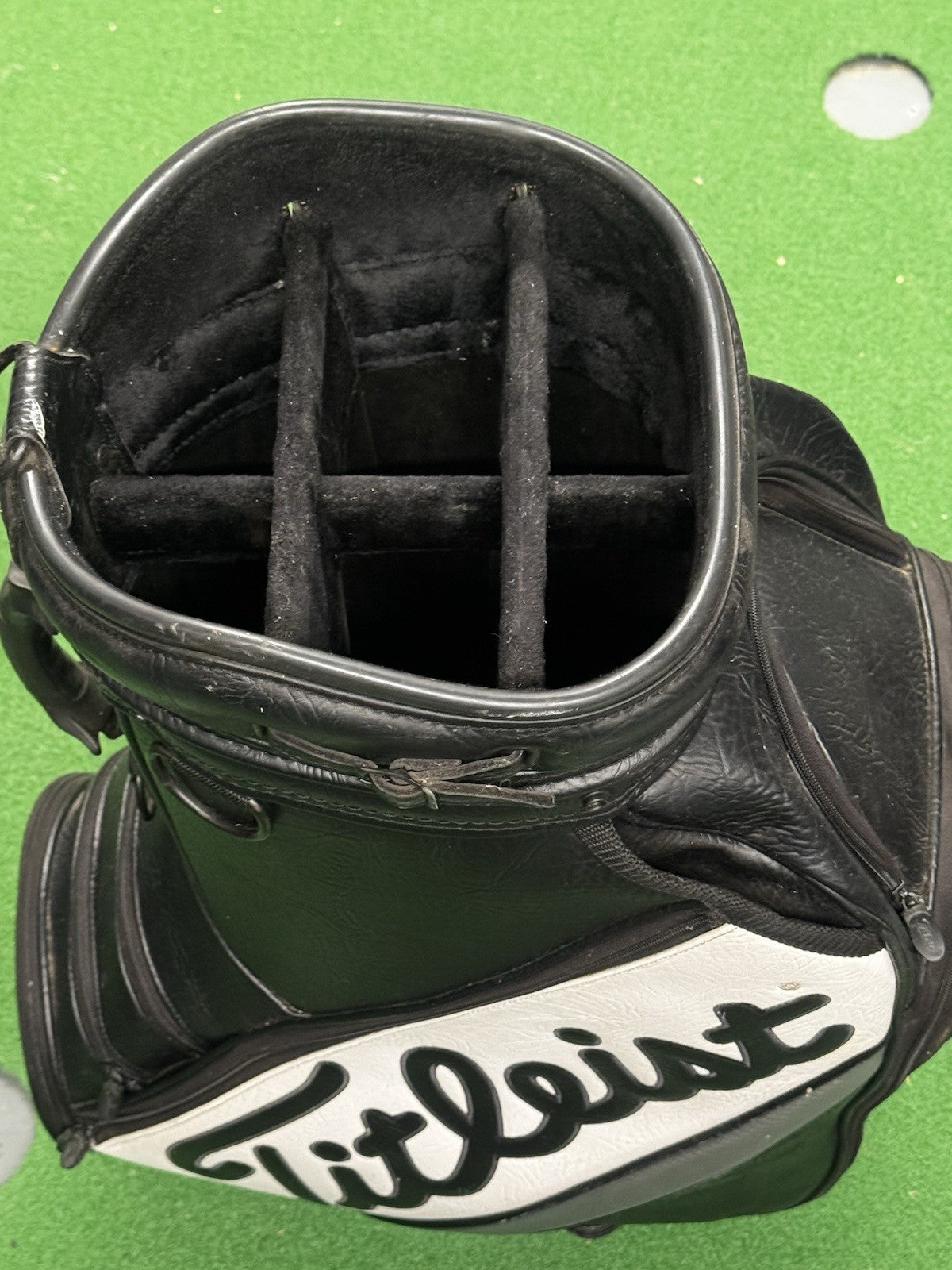 Titleist Retro Tour Staff Golf Bag with Rain Cover