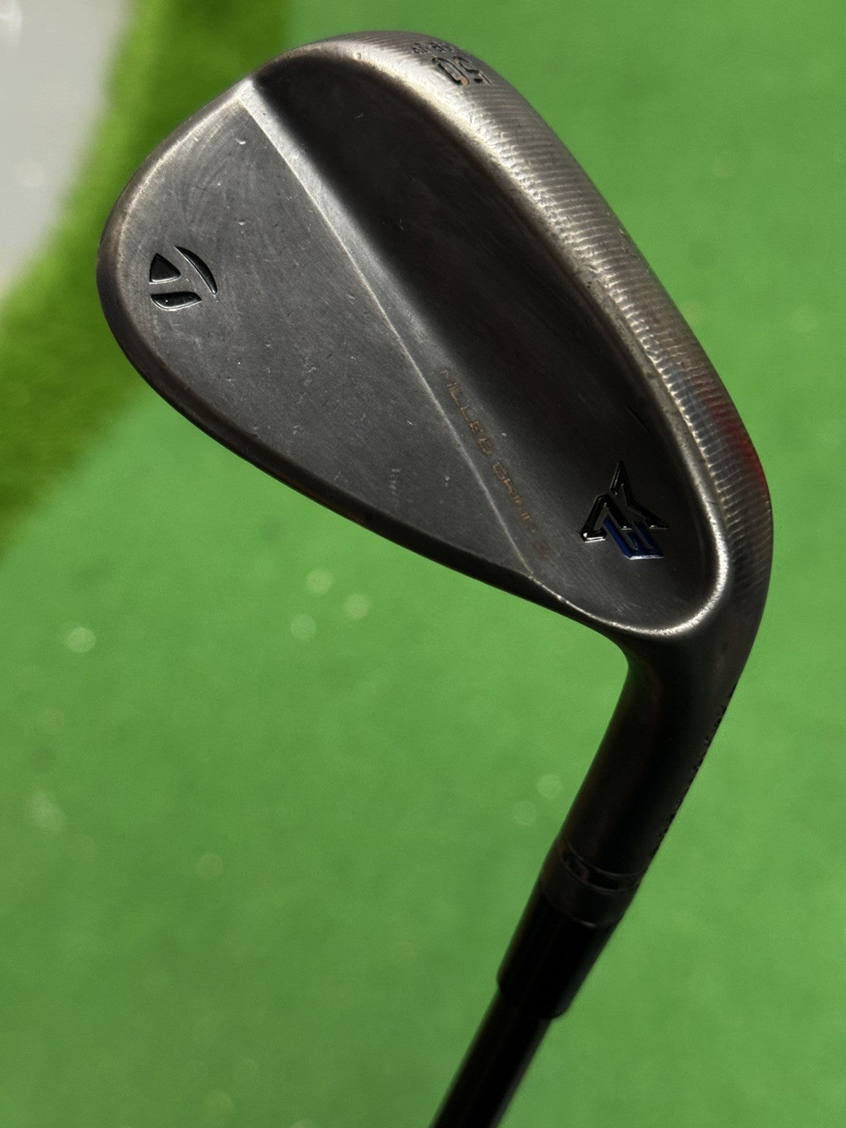 TaylorMade Milled Grind 3 Gap Wedge 50 Degree Graphite Recoil Wedge Shaft