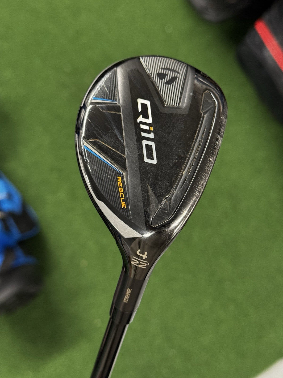 Taylormade Qi10 #4 Hybrid 22 Degree Stiff Flex Fujikura Ventus TR Blue 7 Shaft