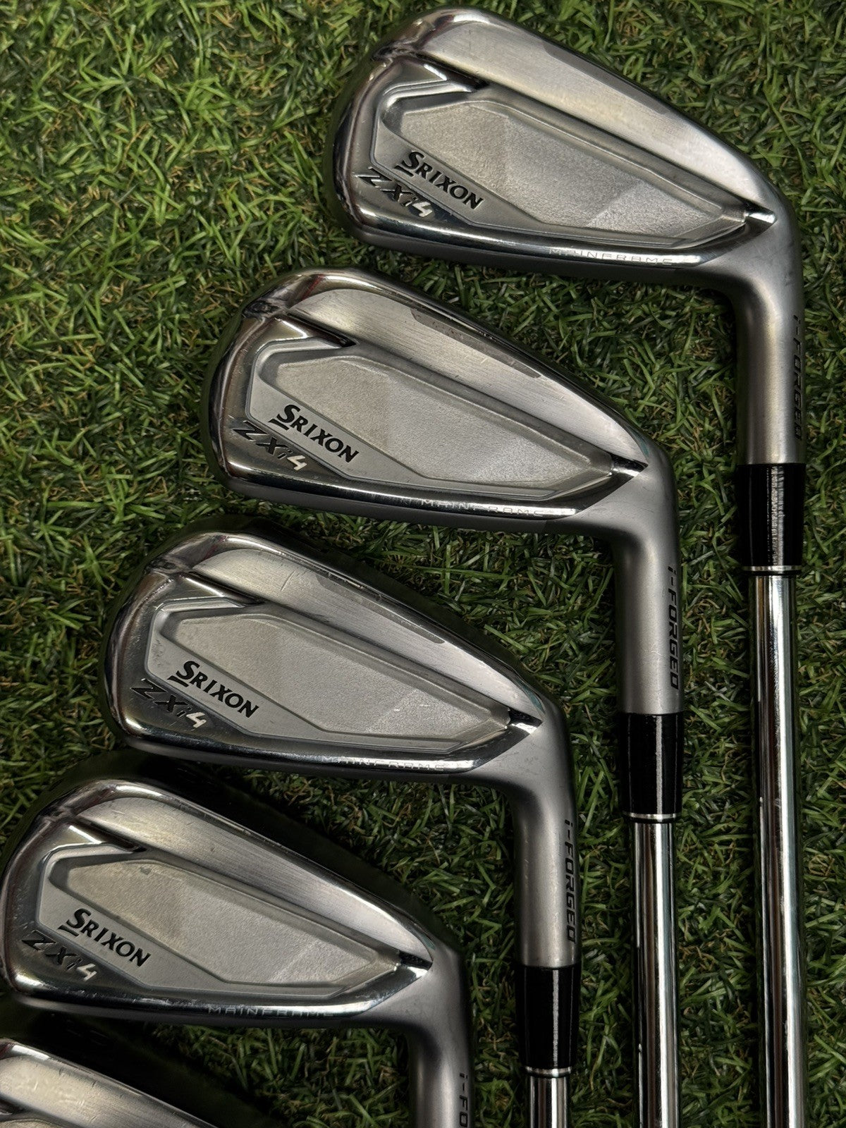 Srixon ZXi4 Iron Set 5-PW+AW X Stiff Flex NS Pro Modus Tour 105 Shafts