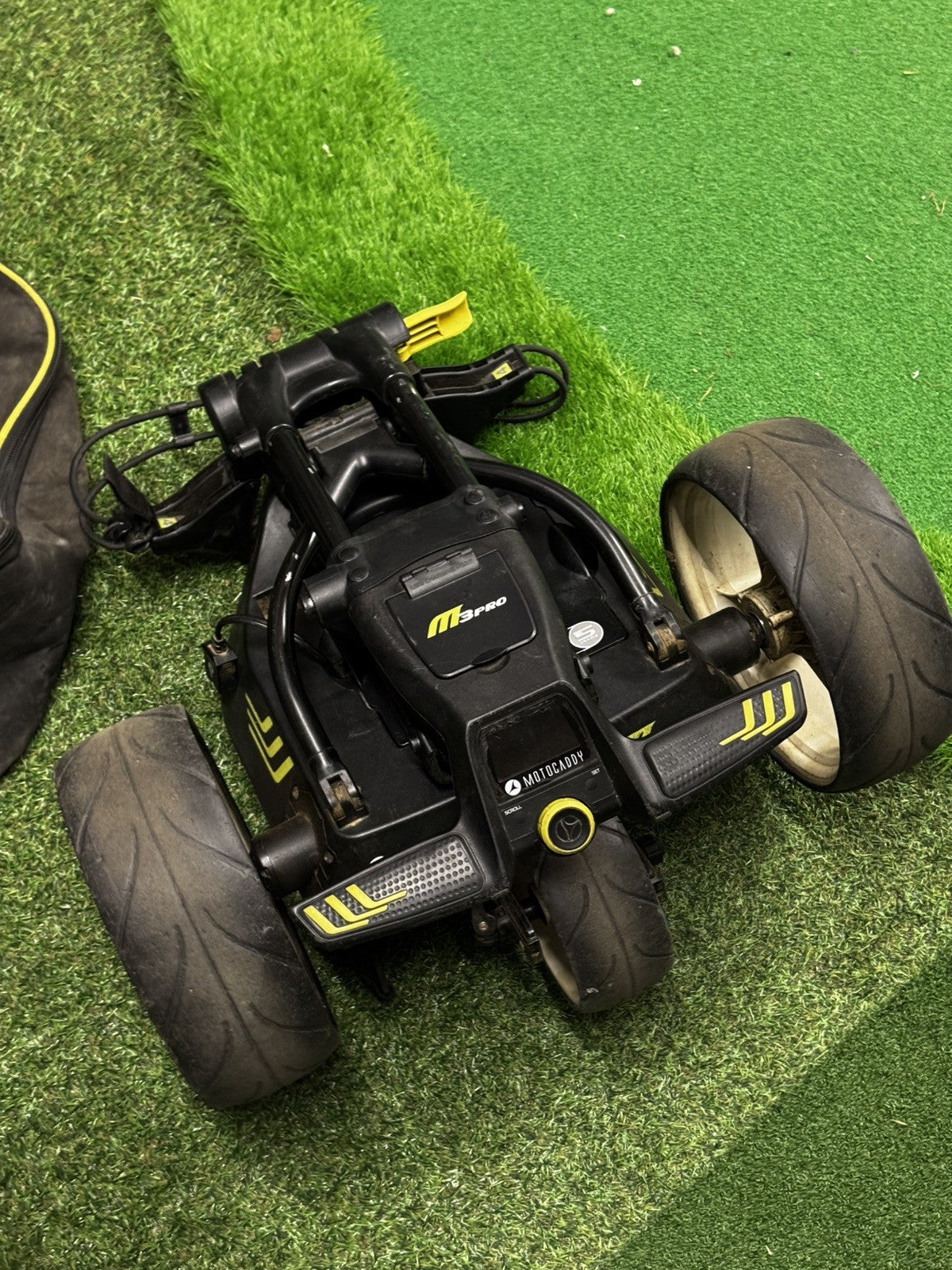 Motocaddy M3 Pro Electric Golf Trolley (no charger)