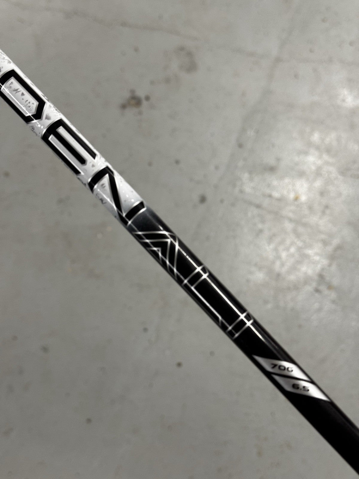 Wilson 2025 Dynapower Carbon 4 Wood 16.5 Degree X Stiff Shaft