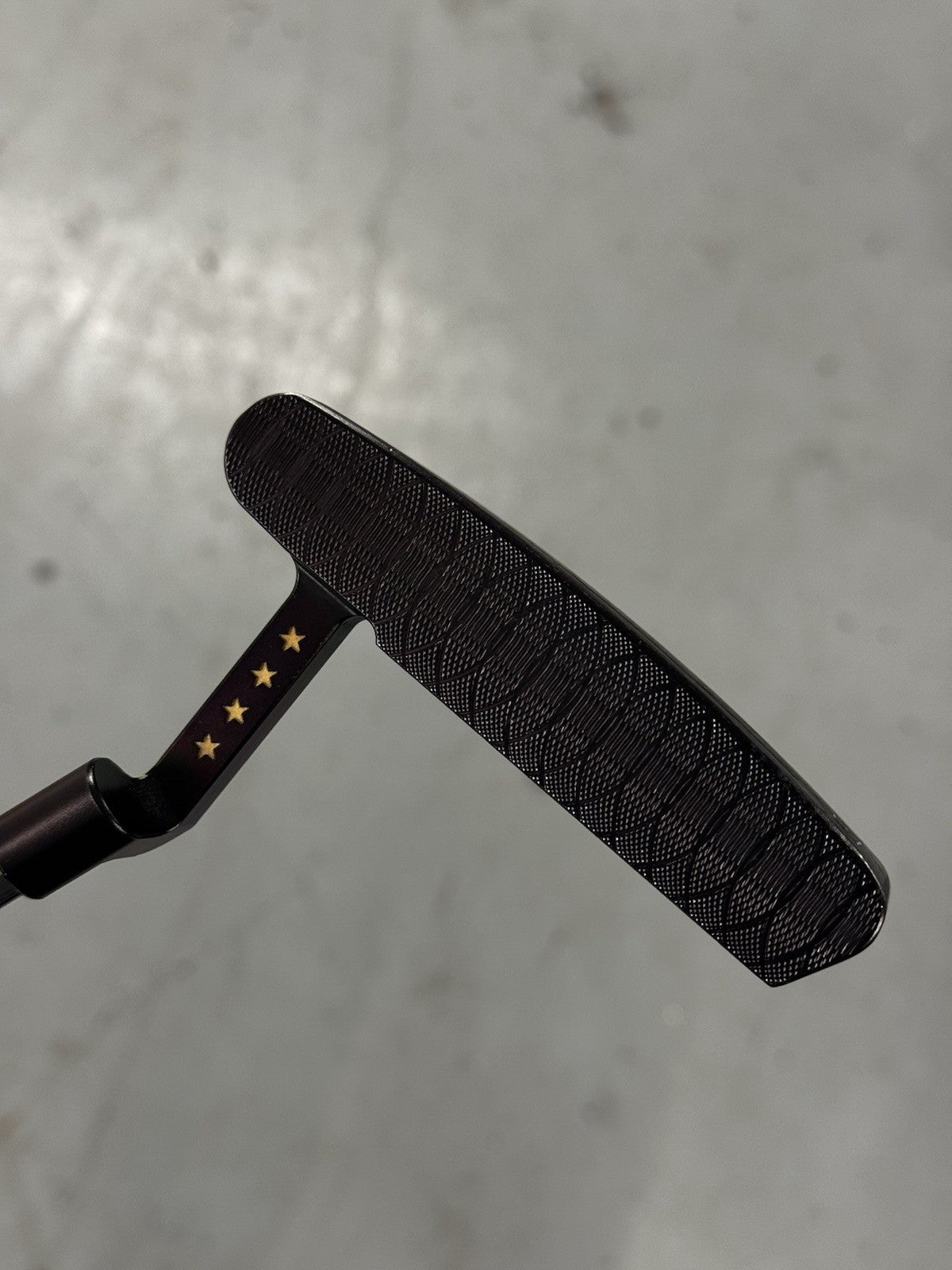 Vega SVP VP-04 Limited Edition Putter 42/50 34 Inch