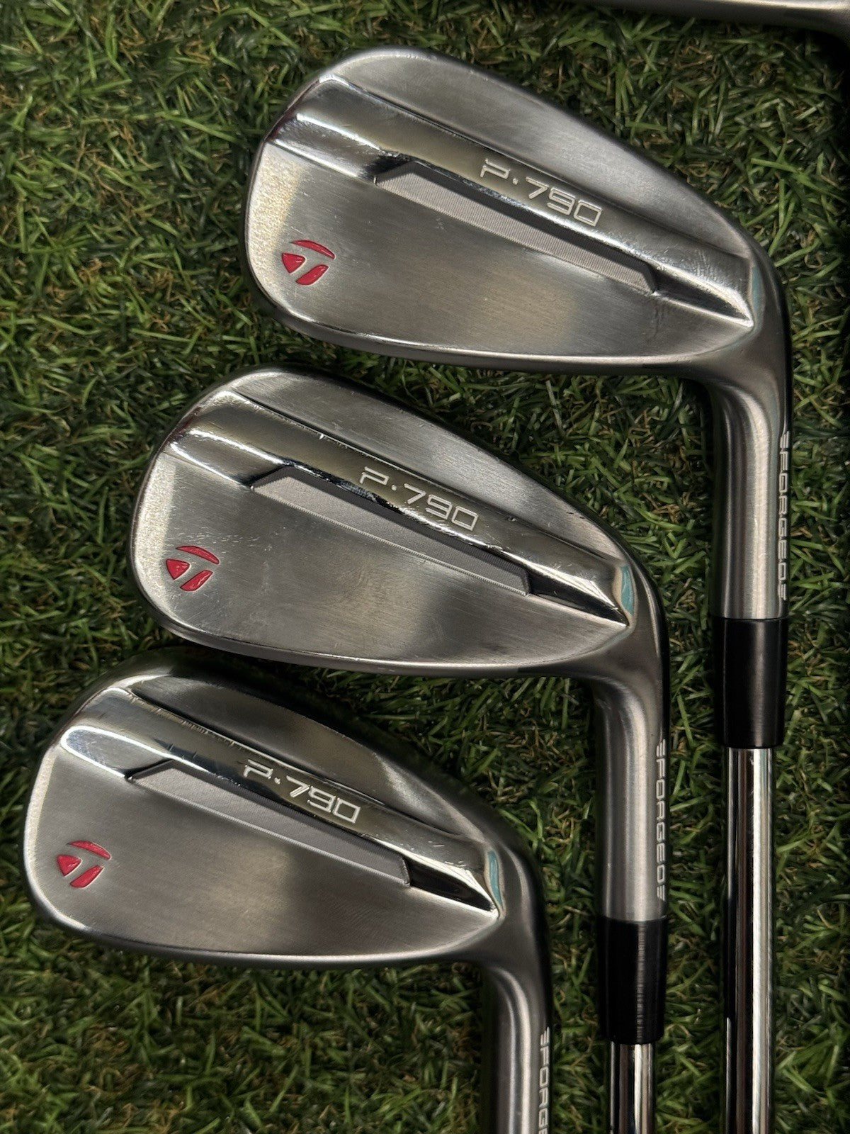 TaylorMade P790 2025 Iron Set 6-PW Regular Steel Shaft -0.5 Inch