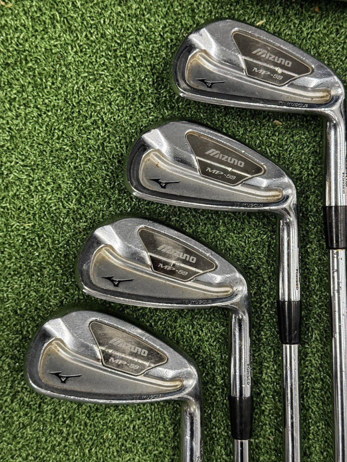 Mizuno MP-59 Iron Set 5-PW Regular Flex R300 Shafts
