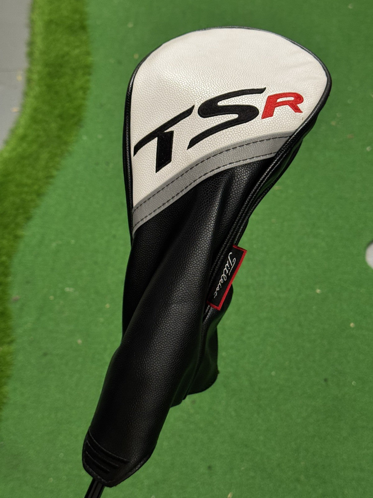 Titleist TSR3 Driver 9 Degree Stiff Flex HZRDUS Shaft -1 Inch